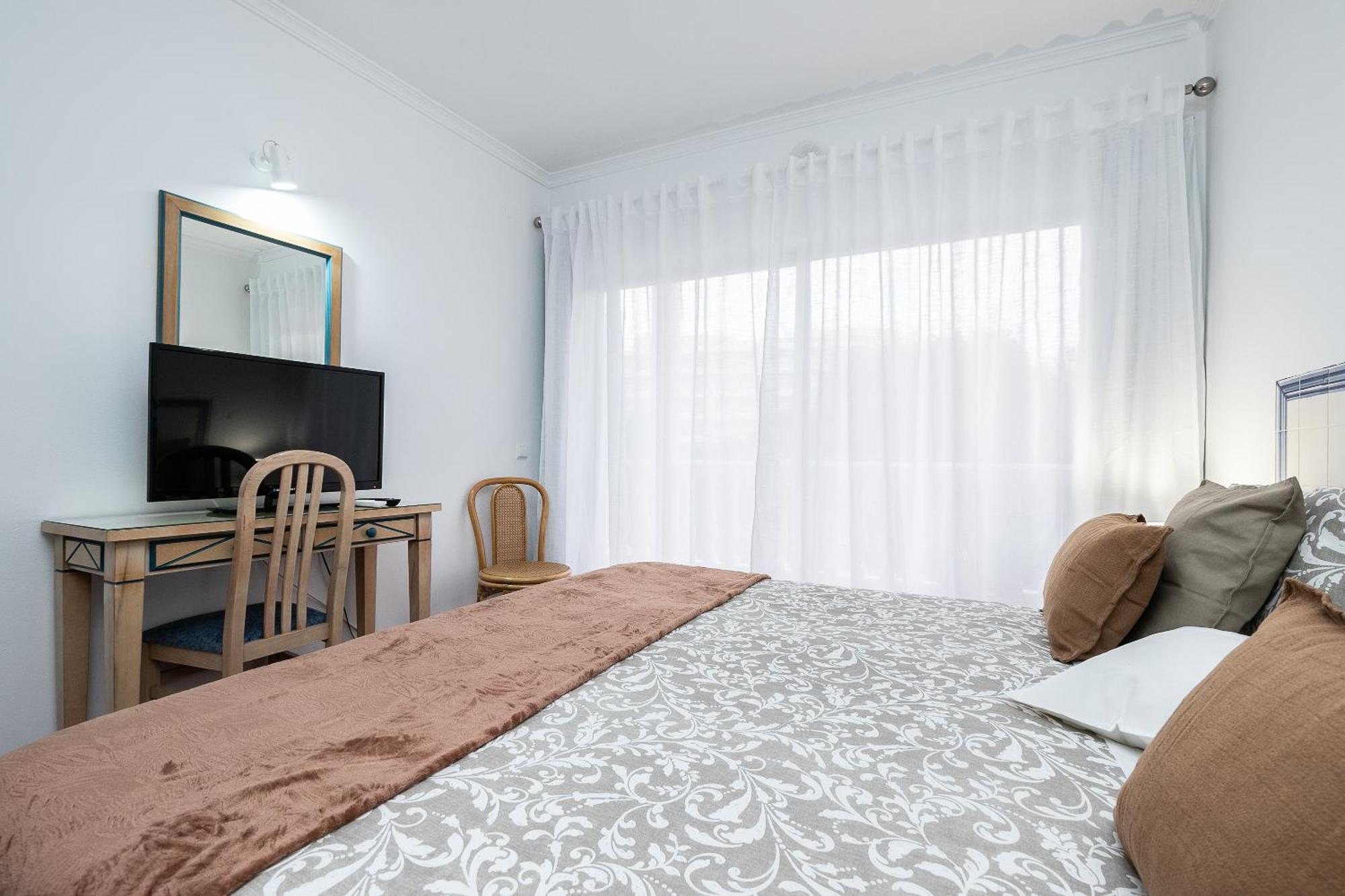 Parque Dos Reis Apartment Apartment *