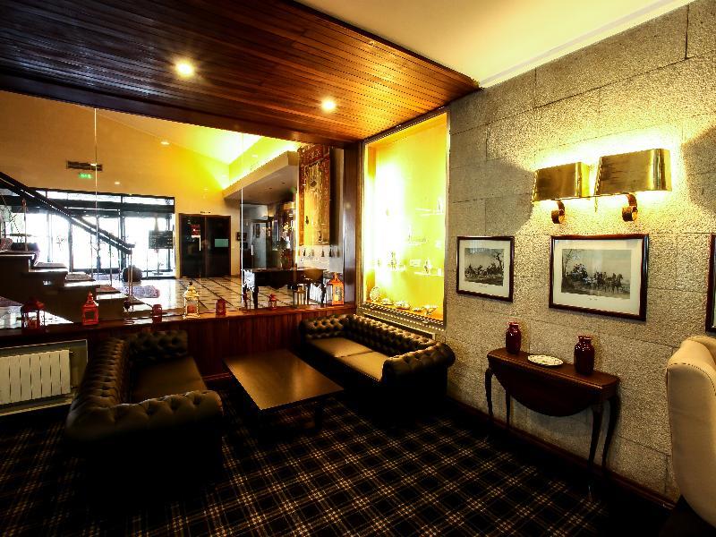 Grao Vasco - Historic And Hotel 4*
