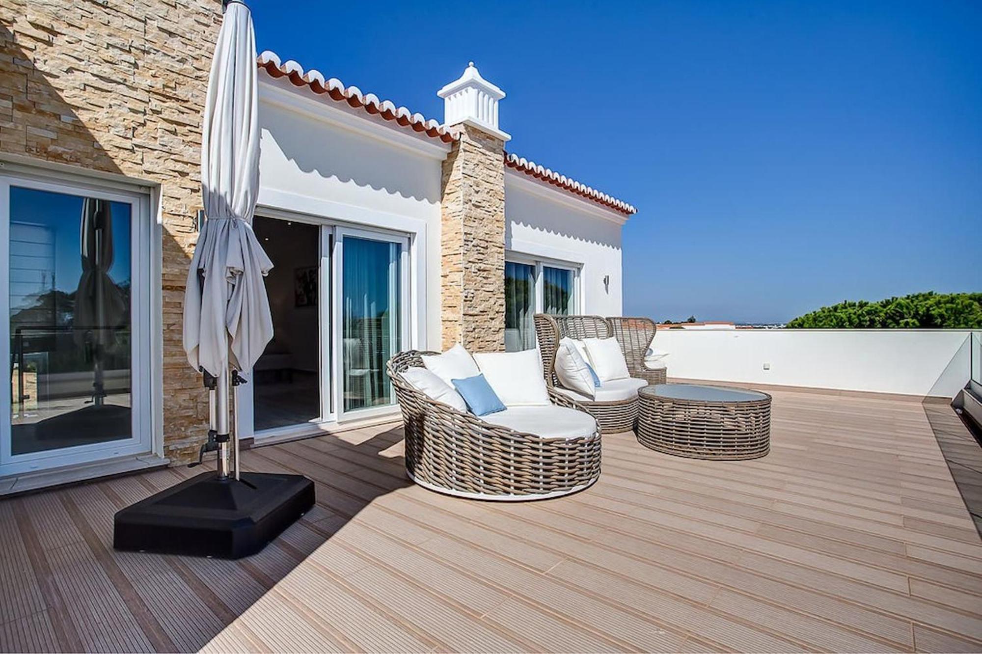 Goldeneye - Luxury 6 Bedroom Villa *