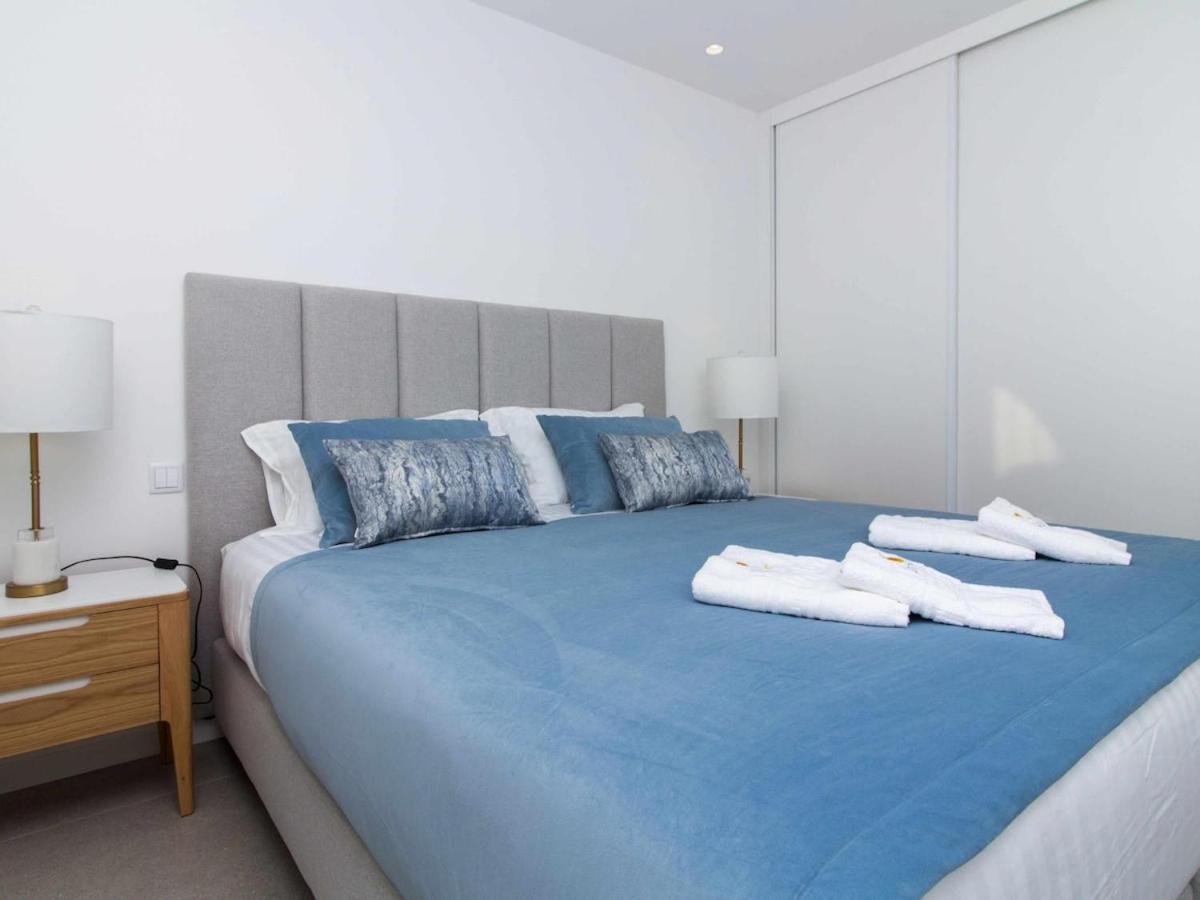 Apartment Panoramic N - Rooftop Pool & Sea View & Garage & Bbq Albufeira