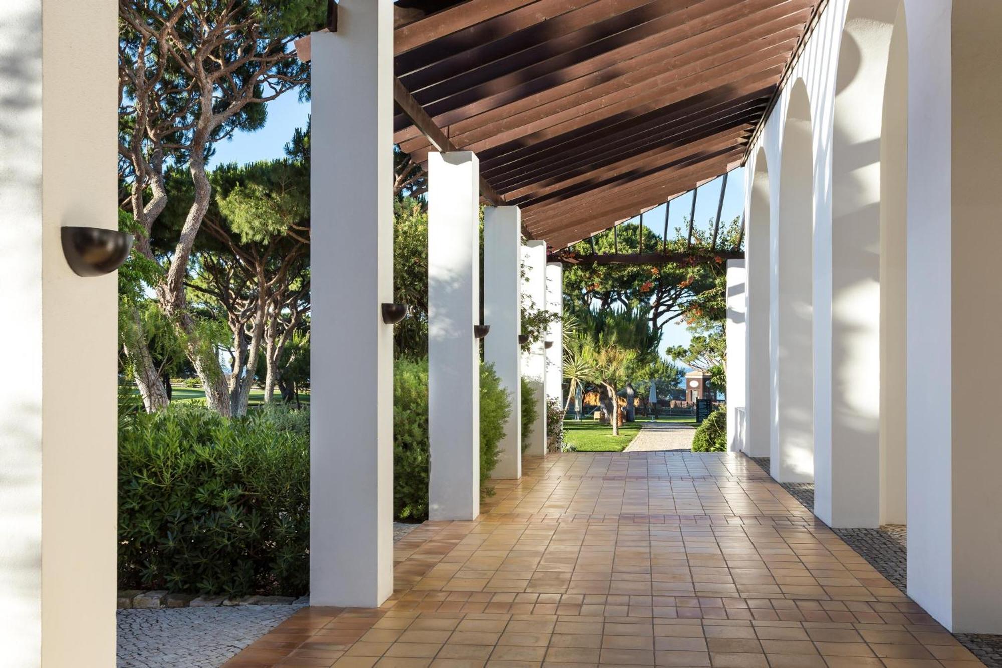 Pine Cliffs Hotel, A Luxury Collection Resort, Algarve 5* Albufeira