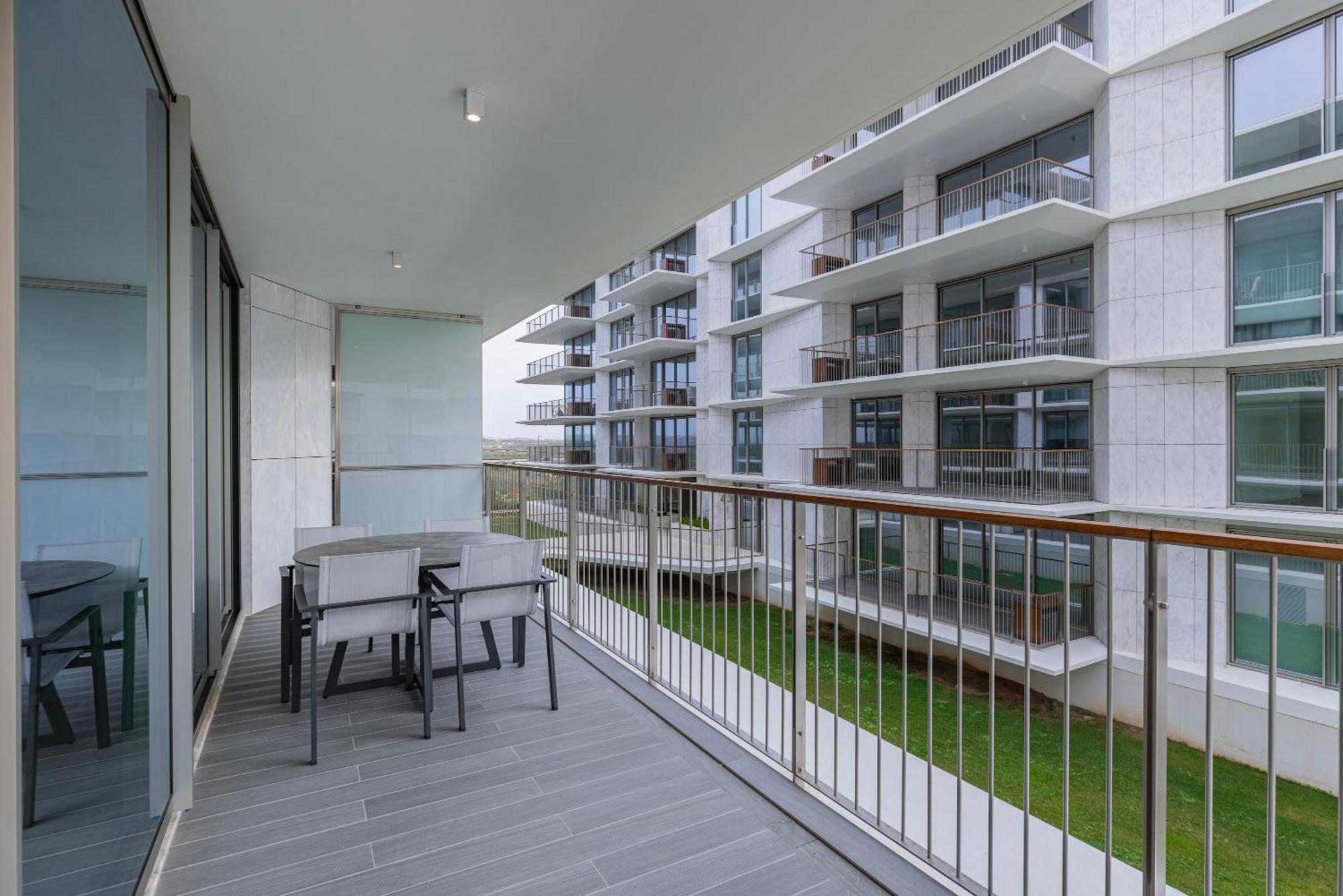 Apartment Bayline - Beachfront Pool And Sargo By Bedzy *