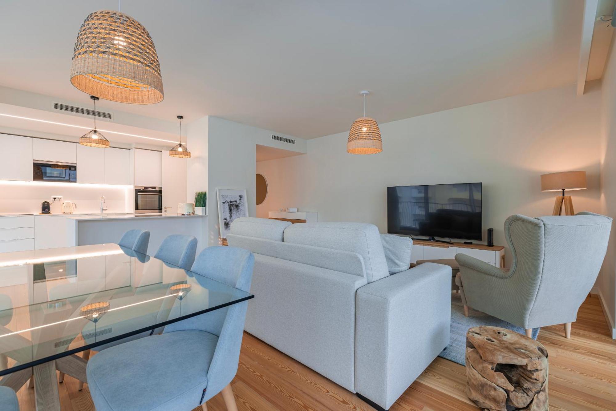Bayline - Beachfront Pool And Sargo By Bedzy Apartment *