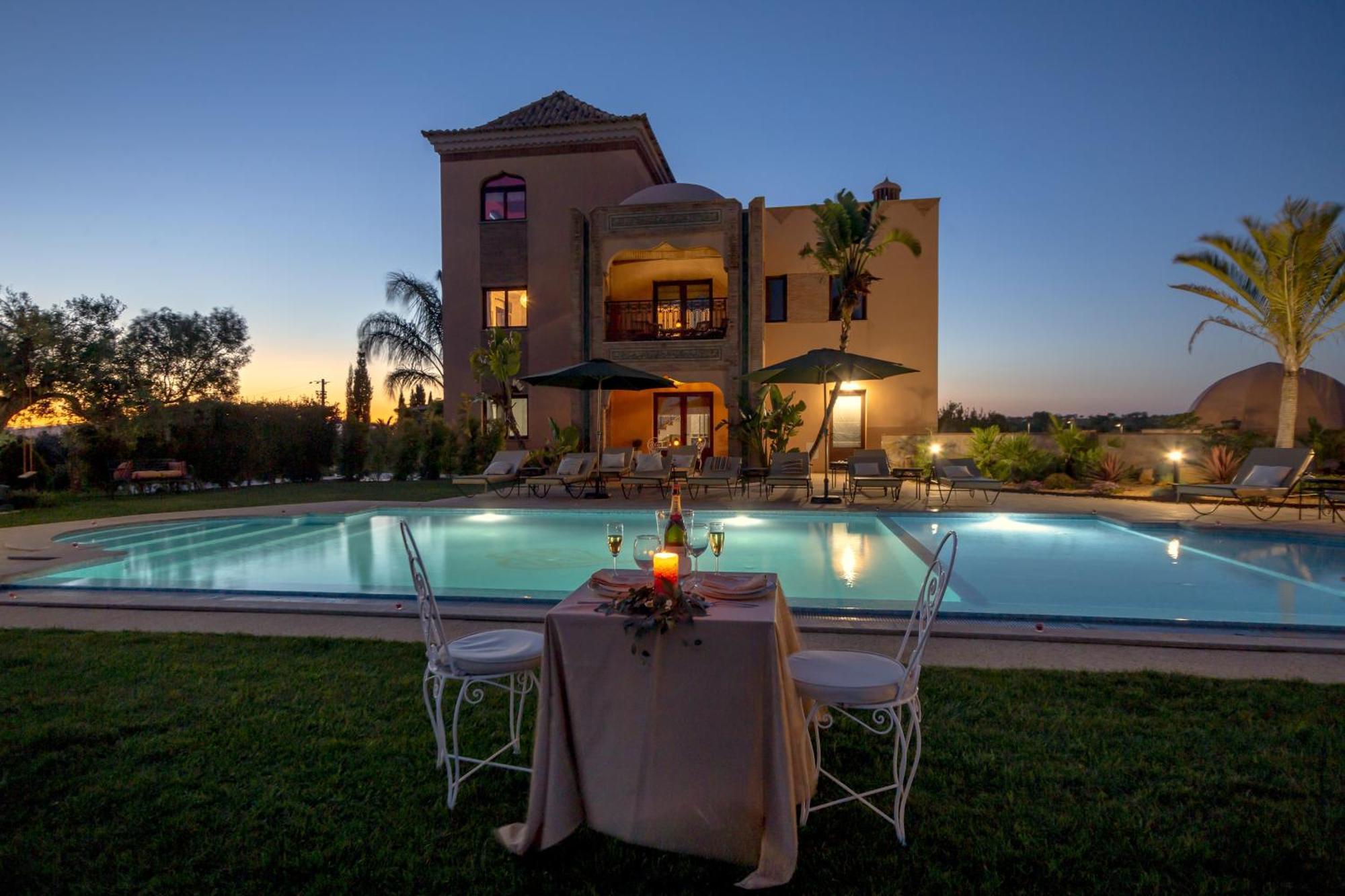 Al Karob Yoga Boutique Bed & Breakfast *