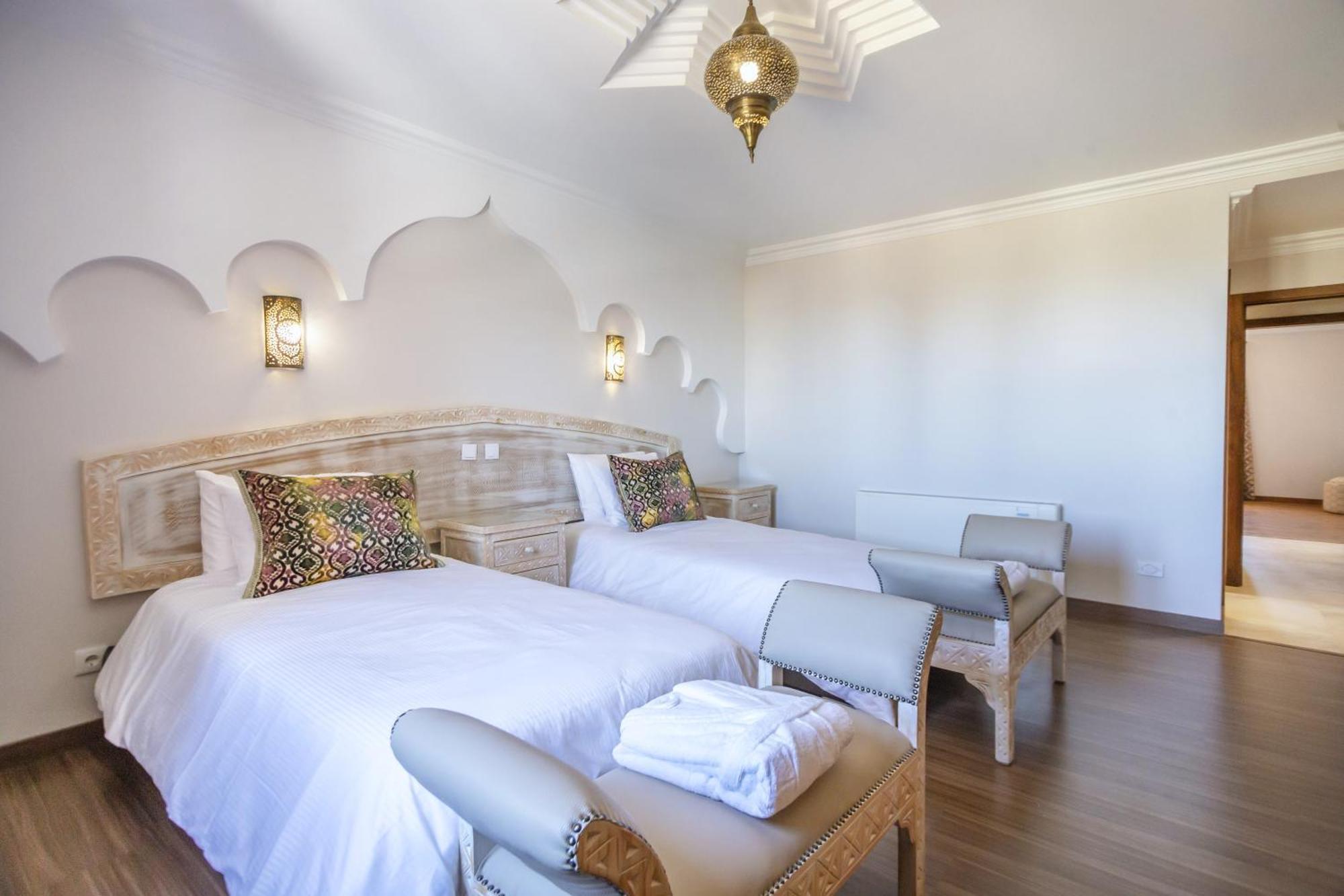 Al Karob Yoga Boutique Guia (Faro)