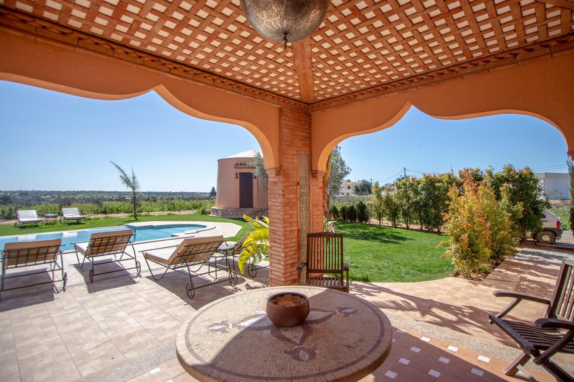 Al Karob Yoga Boutique Bed & Breakfast