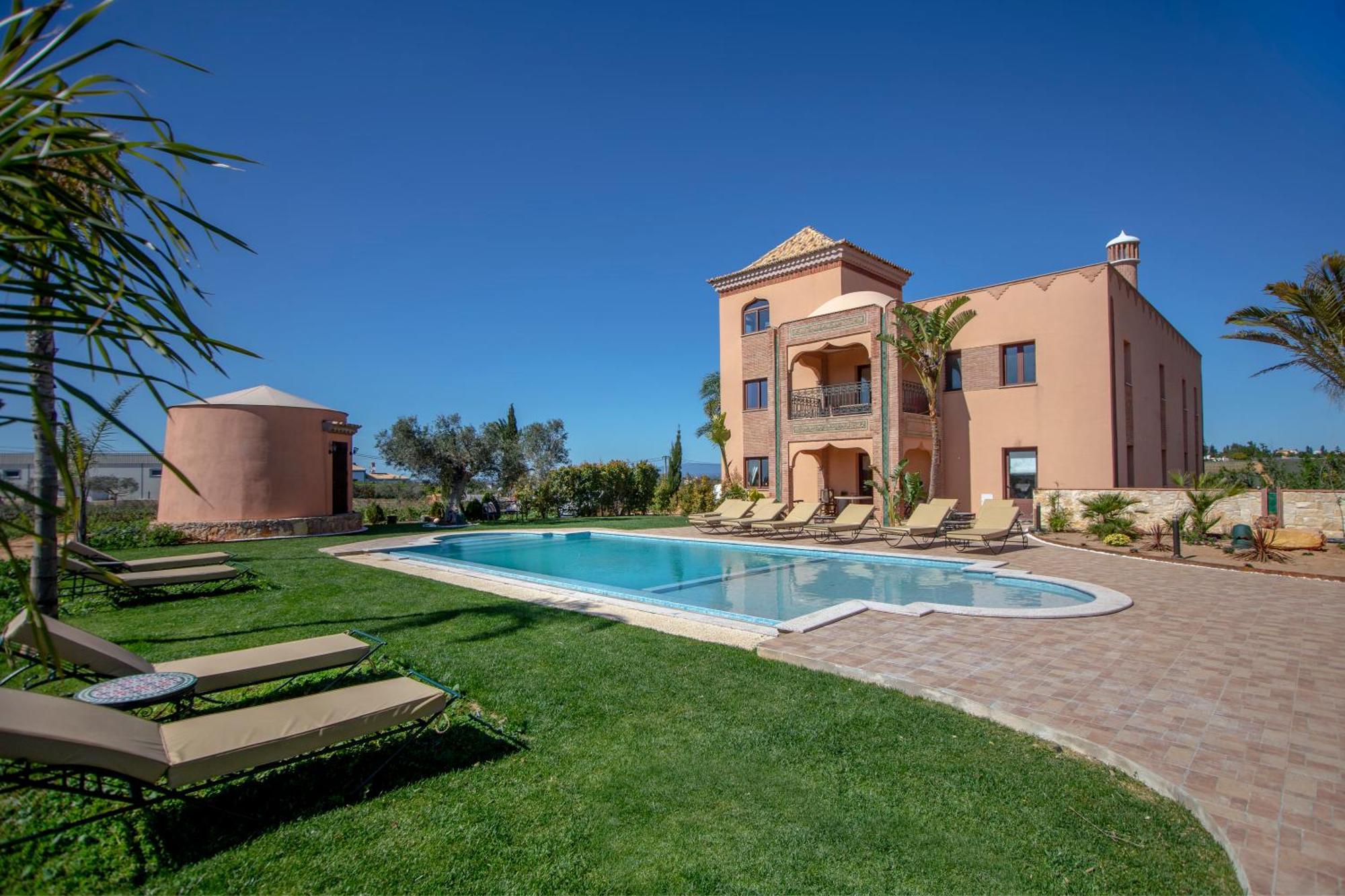 Al Karob Yoga Boutique Bed & Breakfast