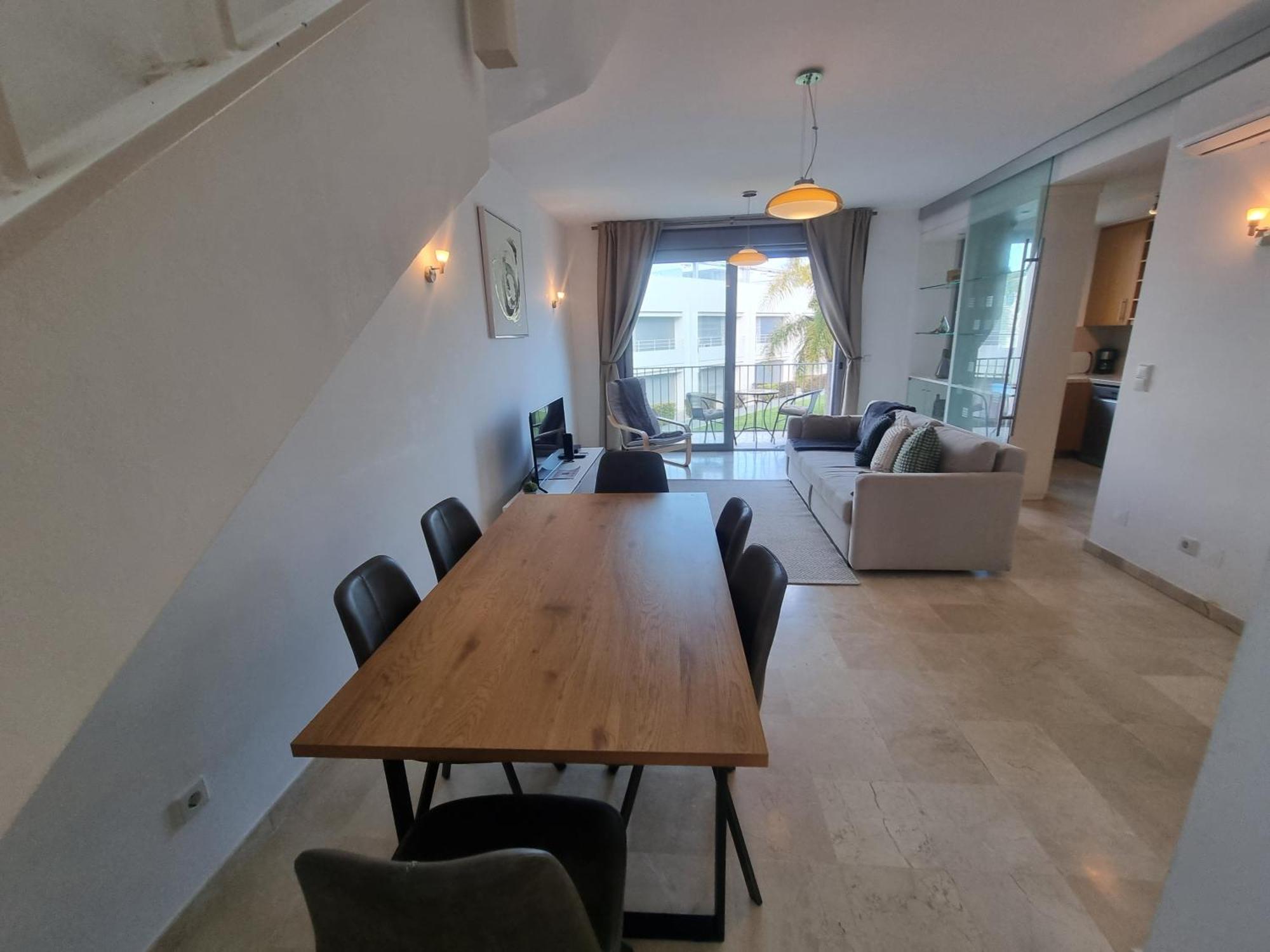 Apartment Penthouse In Private Complex By Homekeys