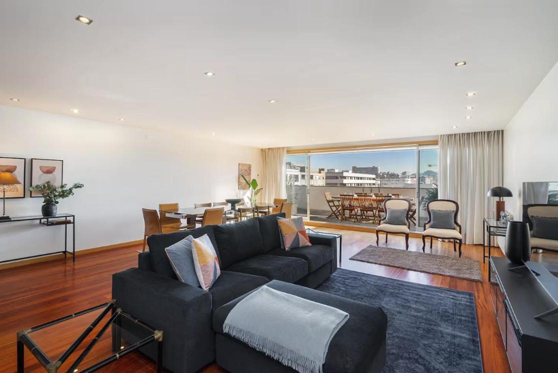 Whome Penthouse Luxe - Views, Terrace & Parking * Matosinhos (Porto)