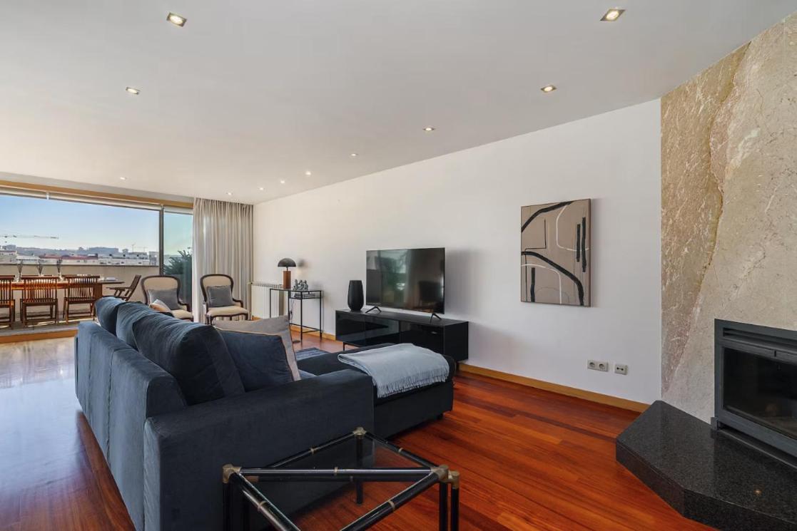 Whome Penthouse Luxe - Views, Terrace & Parking Matosinhos (Porto)