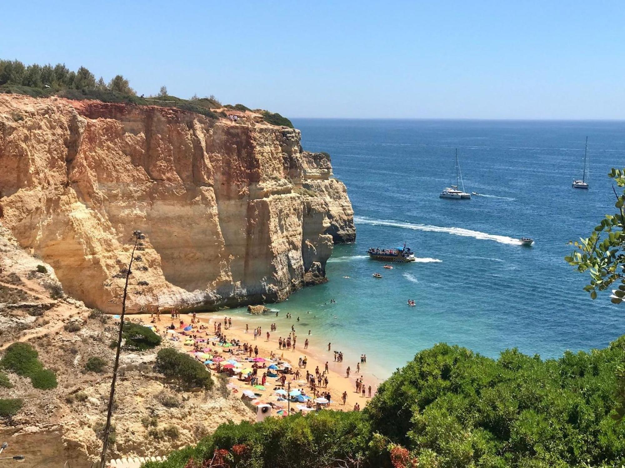Apartamento House Located In Opposite Of Beach! *