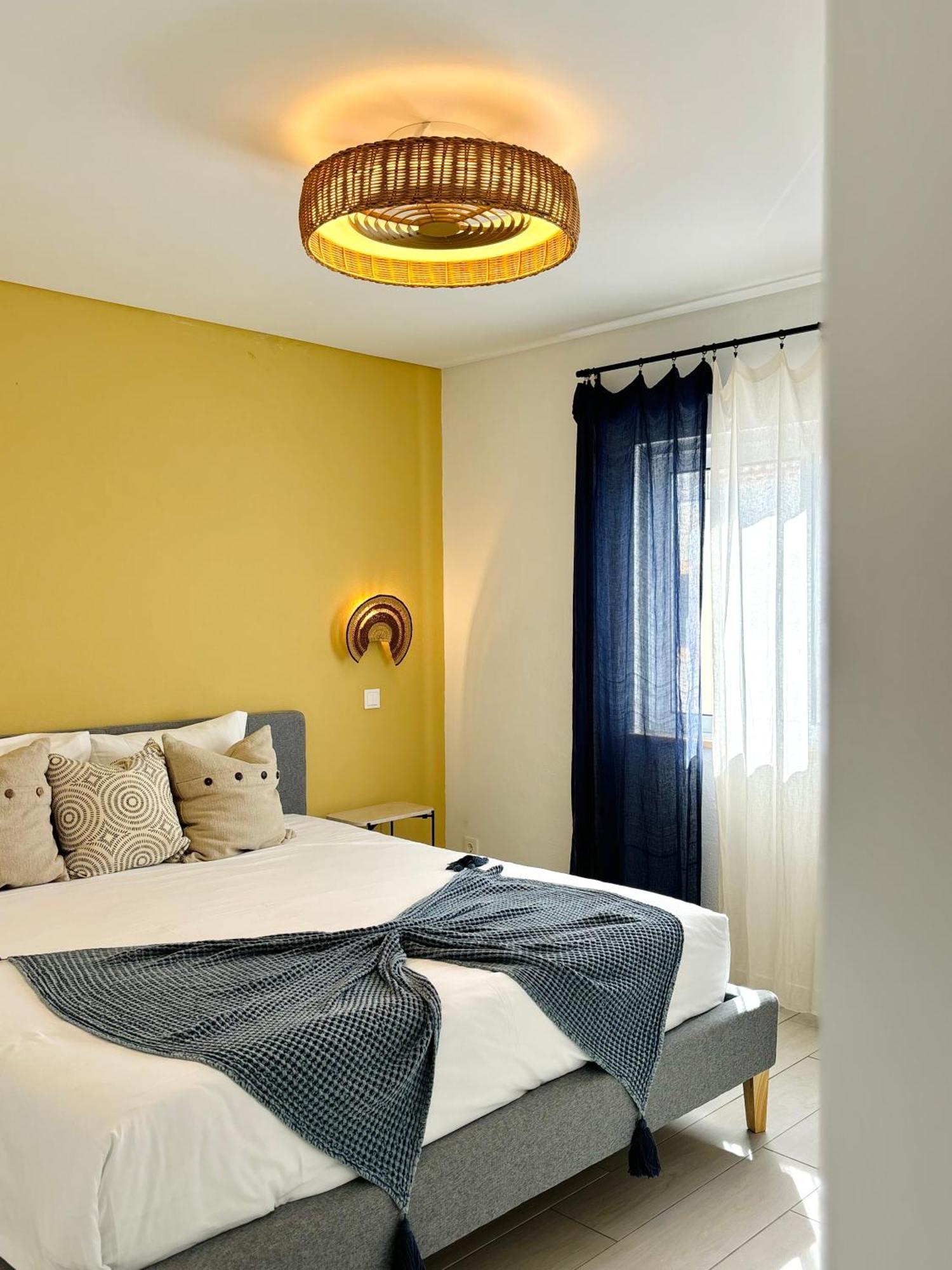 Casa Blue Benagil - Ocean View , Newly Renovated Walkable To Benagil Apartment *