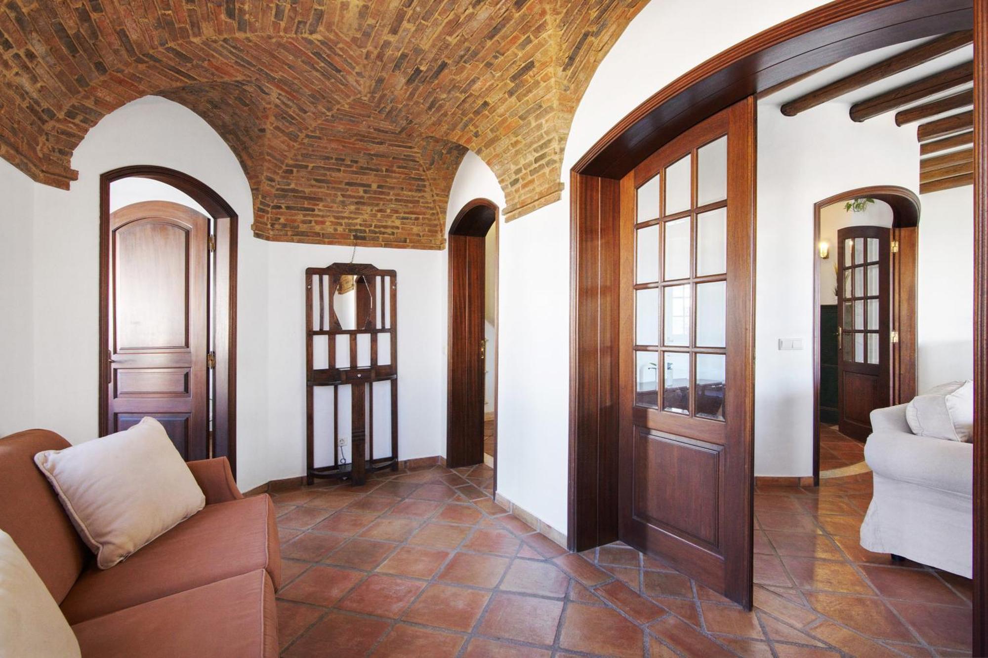 Rustica Villa *