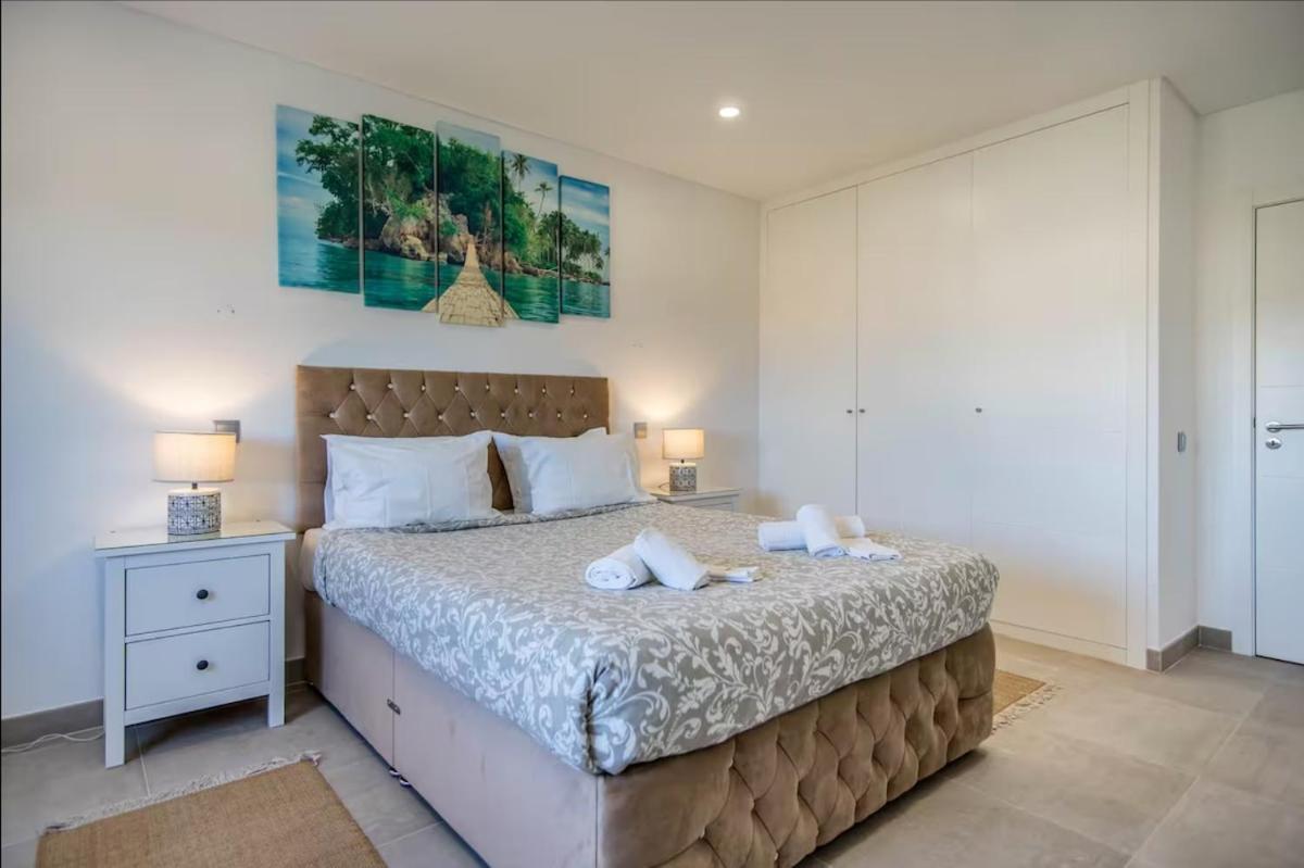 Sunny 3-bedroom Apartment Albufeira