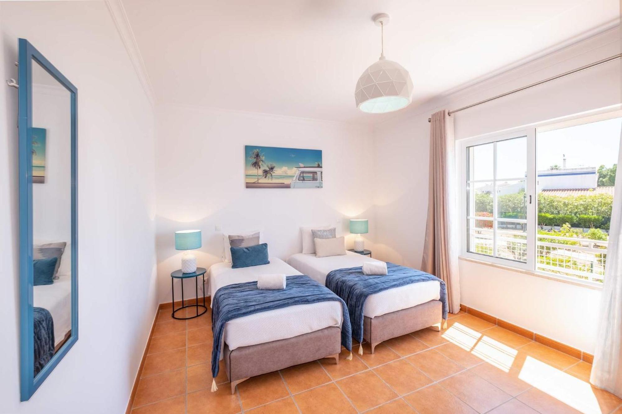 Beachsun - Beautiful Close To Holiday home