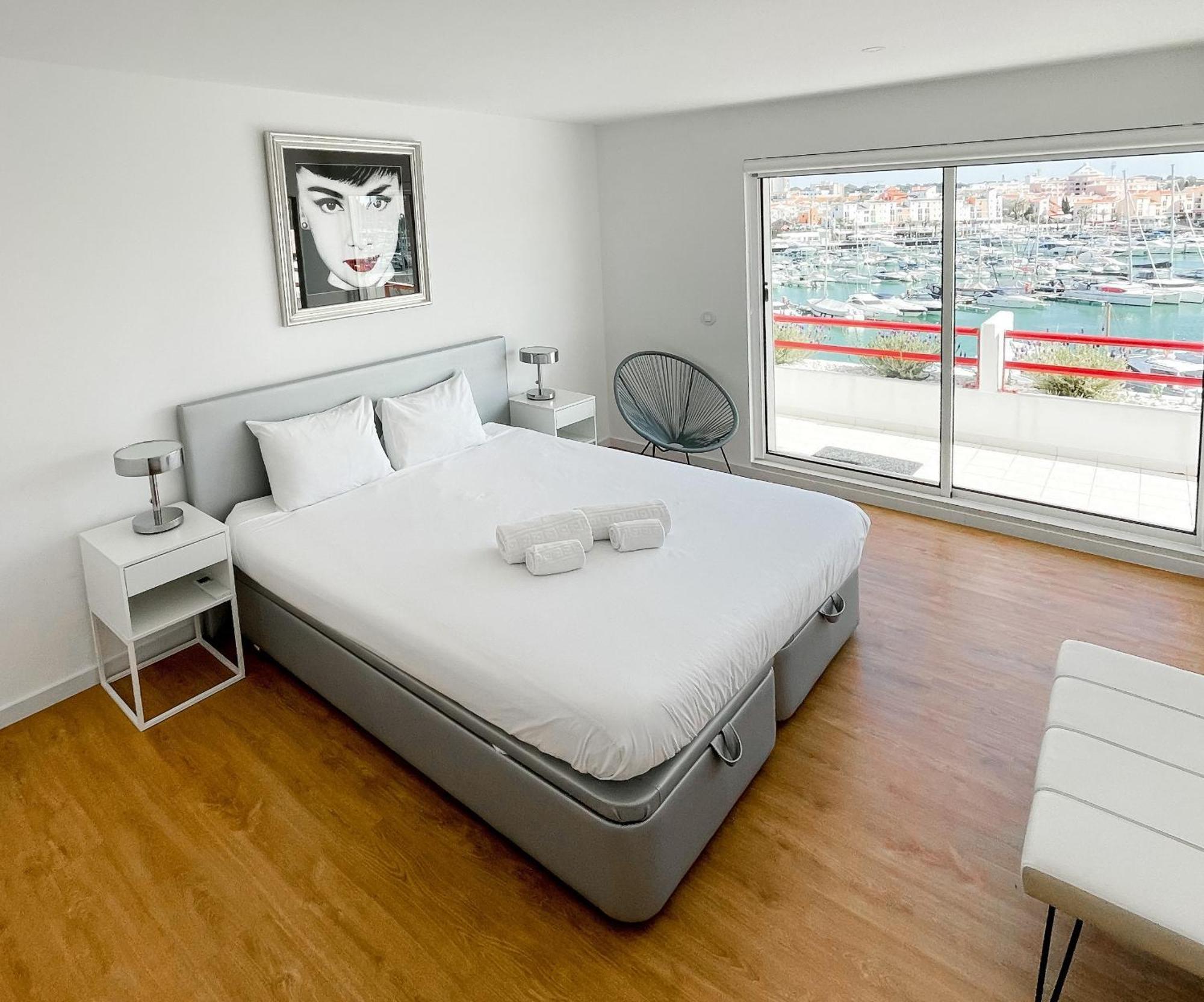 Penthouse Triplex Com Jacuzzi T3 Hsr Vilamarina * Vilamoura