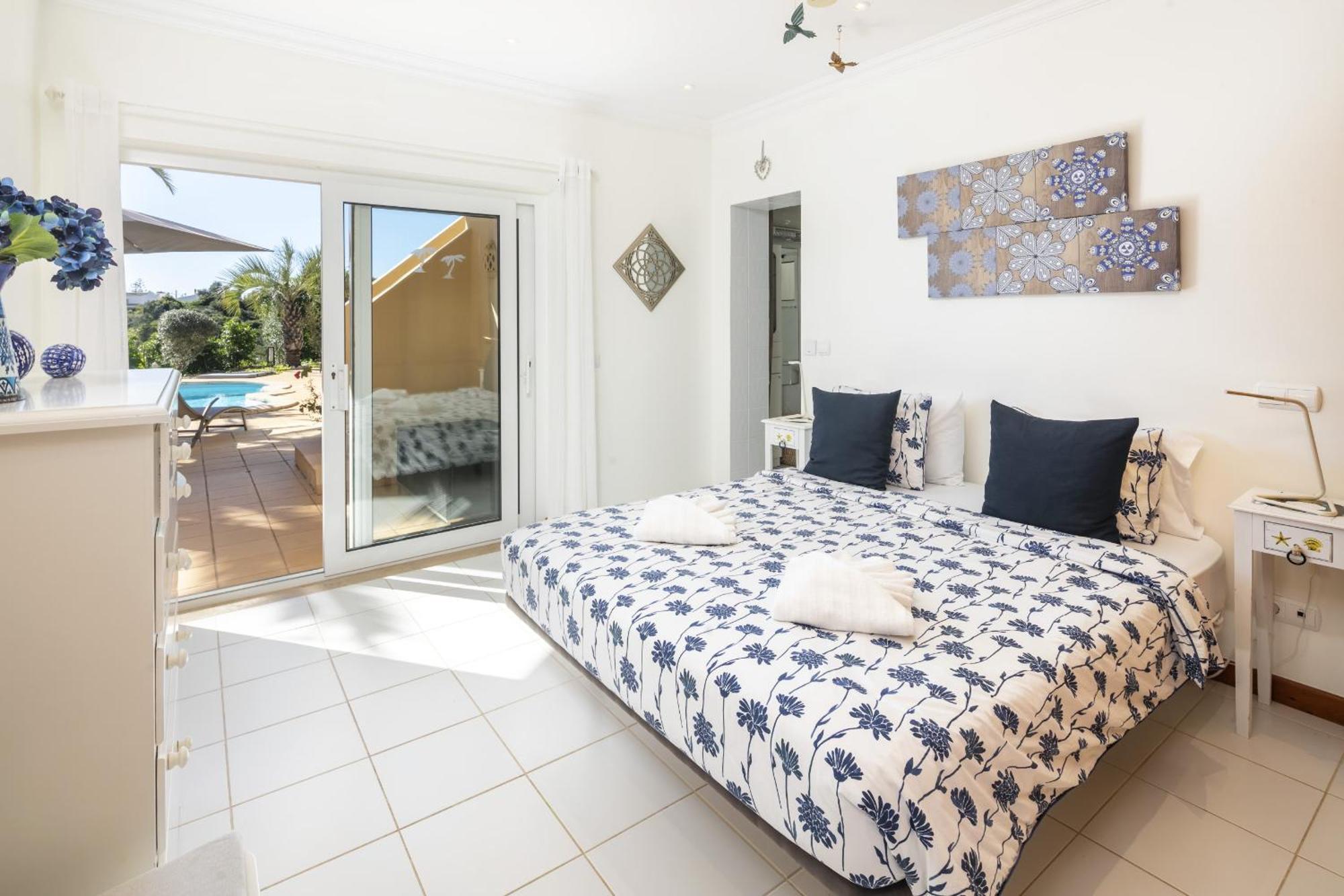 The Palm House * Carvoeiro (Lagoa)
