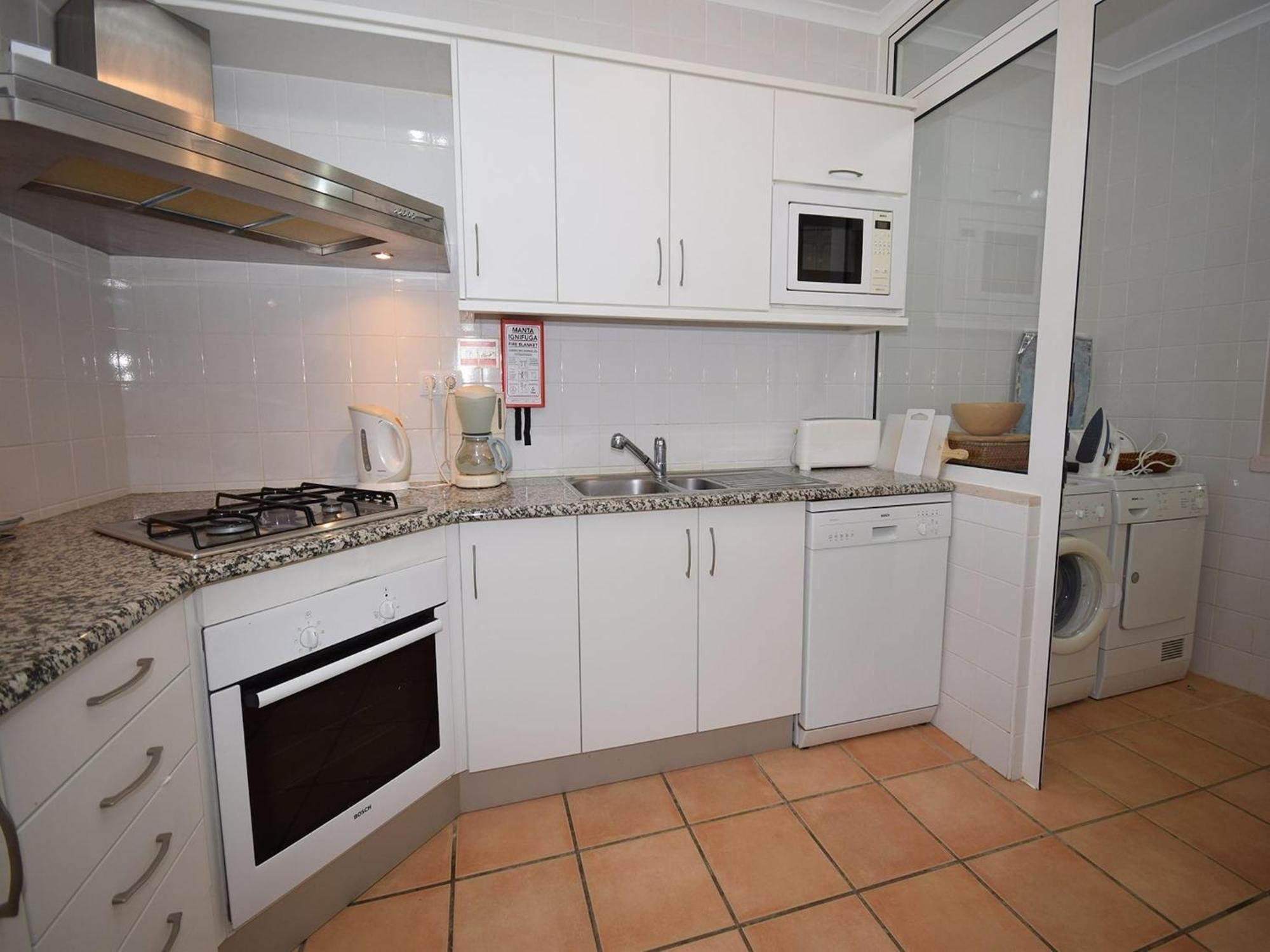Apartamento Spacious Apartment In Quarteira With Swimming Pool *