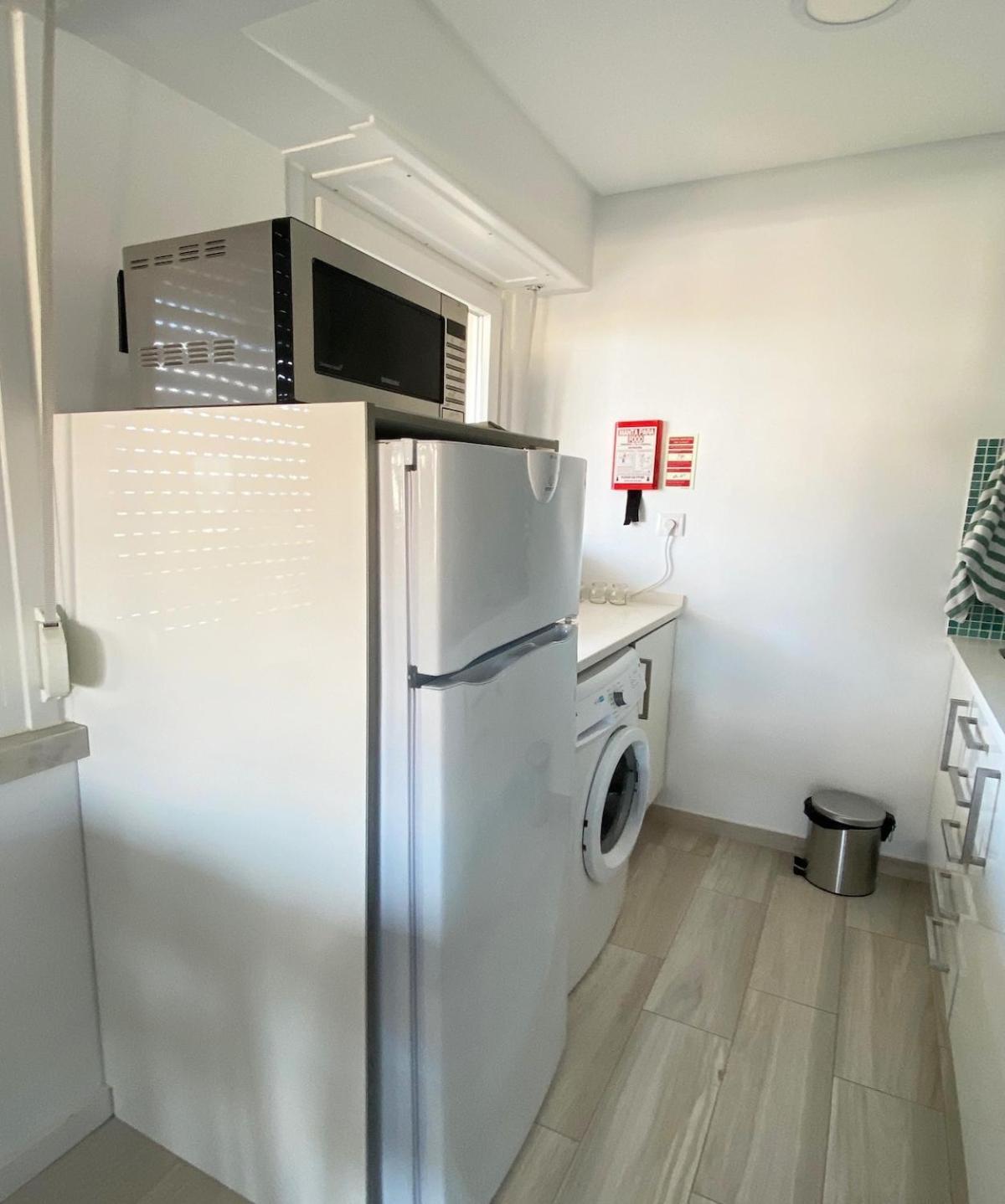 Apartment View & Location - 4 People