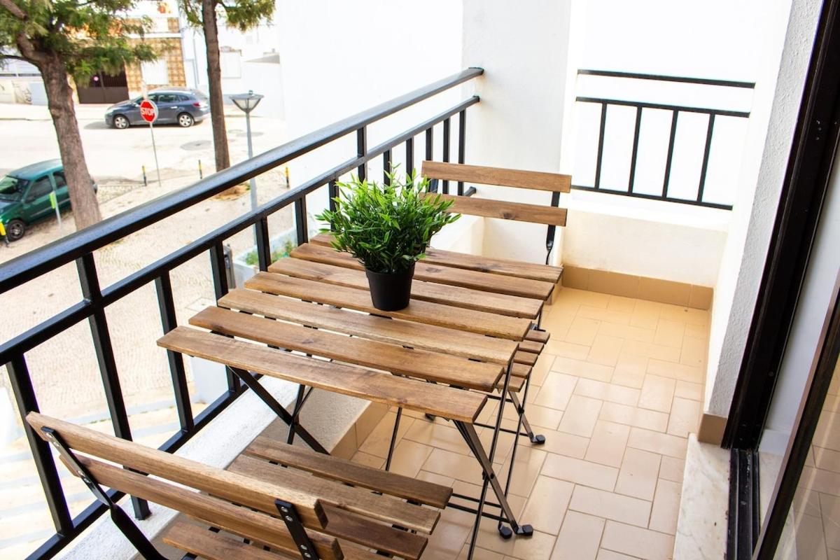 Apartment Quarteira-your Seaside Getaway