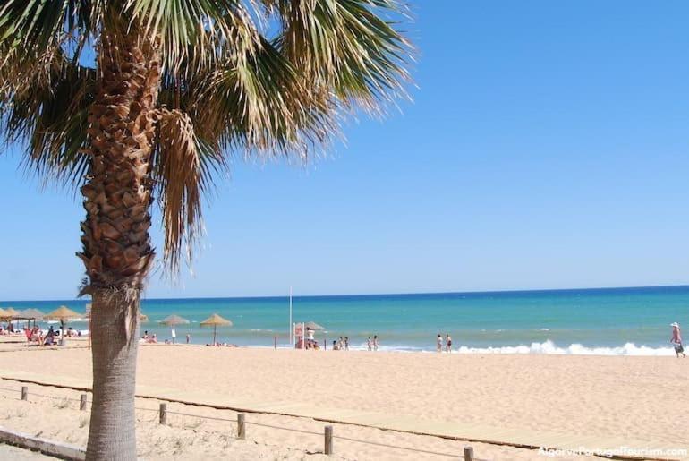Apartment Quarteira-your Seaside Getaway