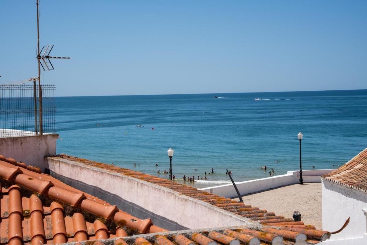 Oceanfront Fortress Holiday home Armacao de Pera