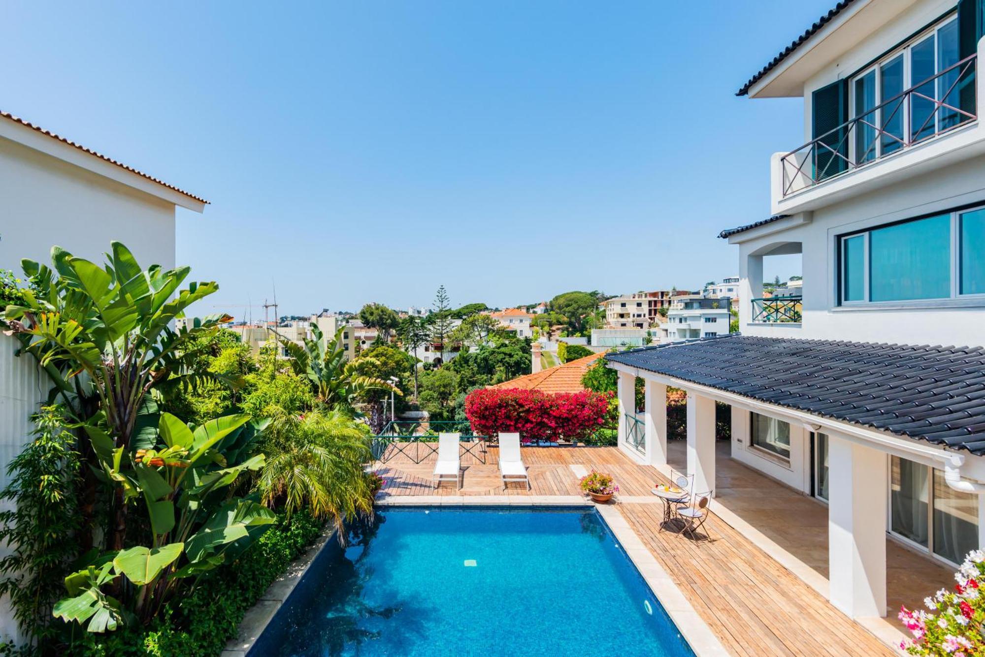 Mbird Riviera Flat 1 * Estoril