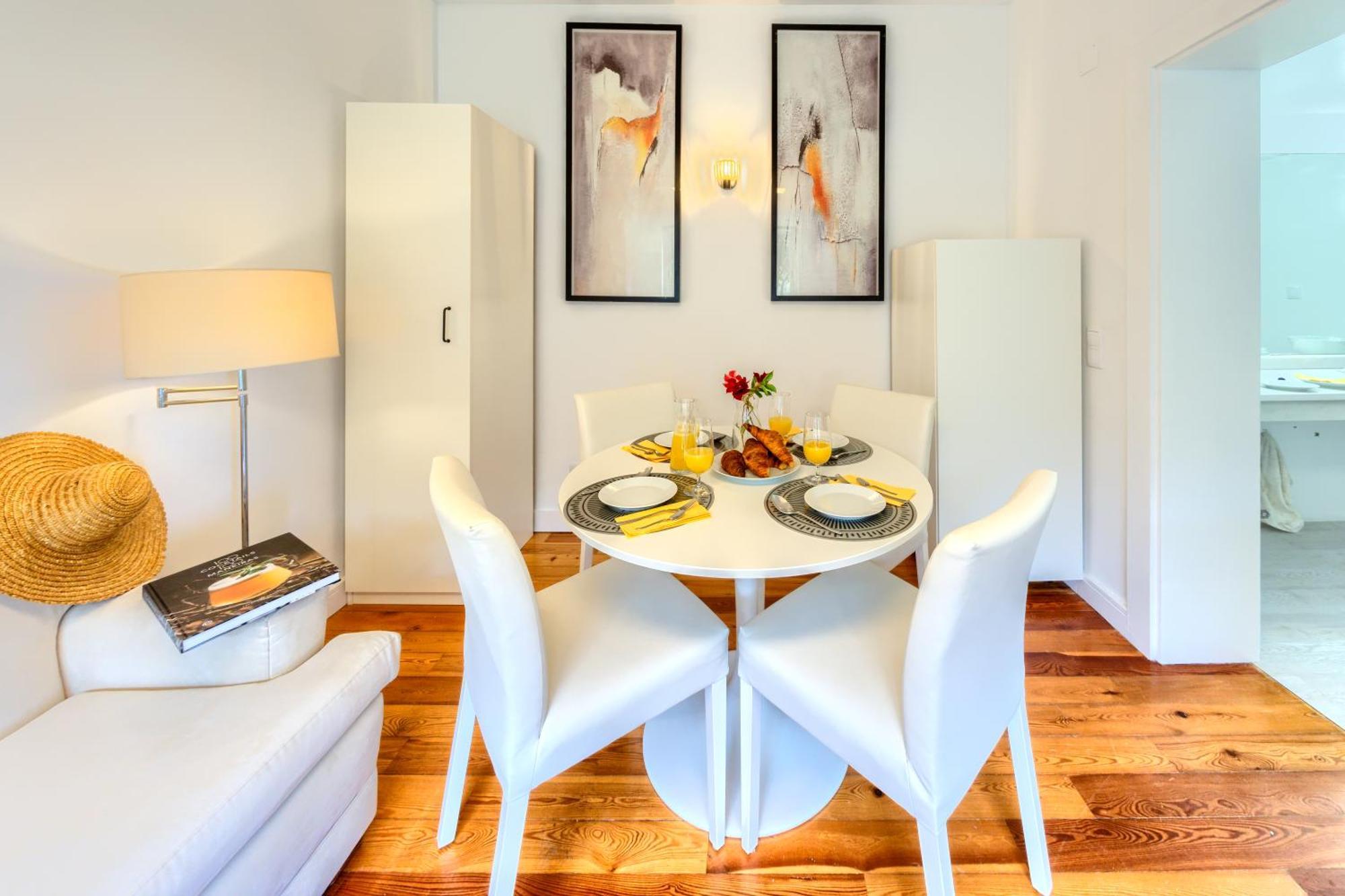 Mbird Riviera Flat 1 Apartment
