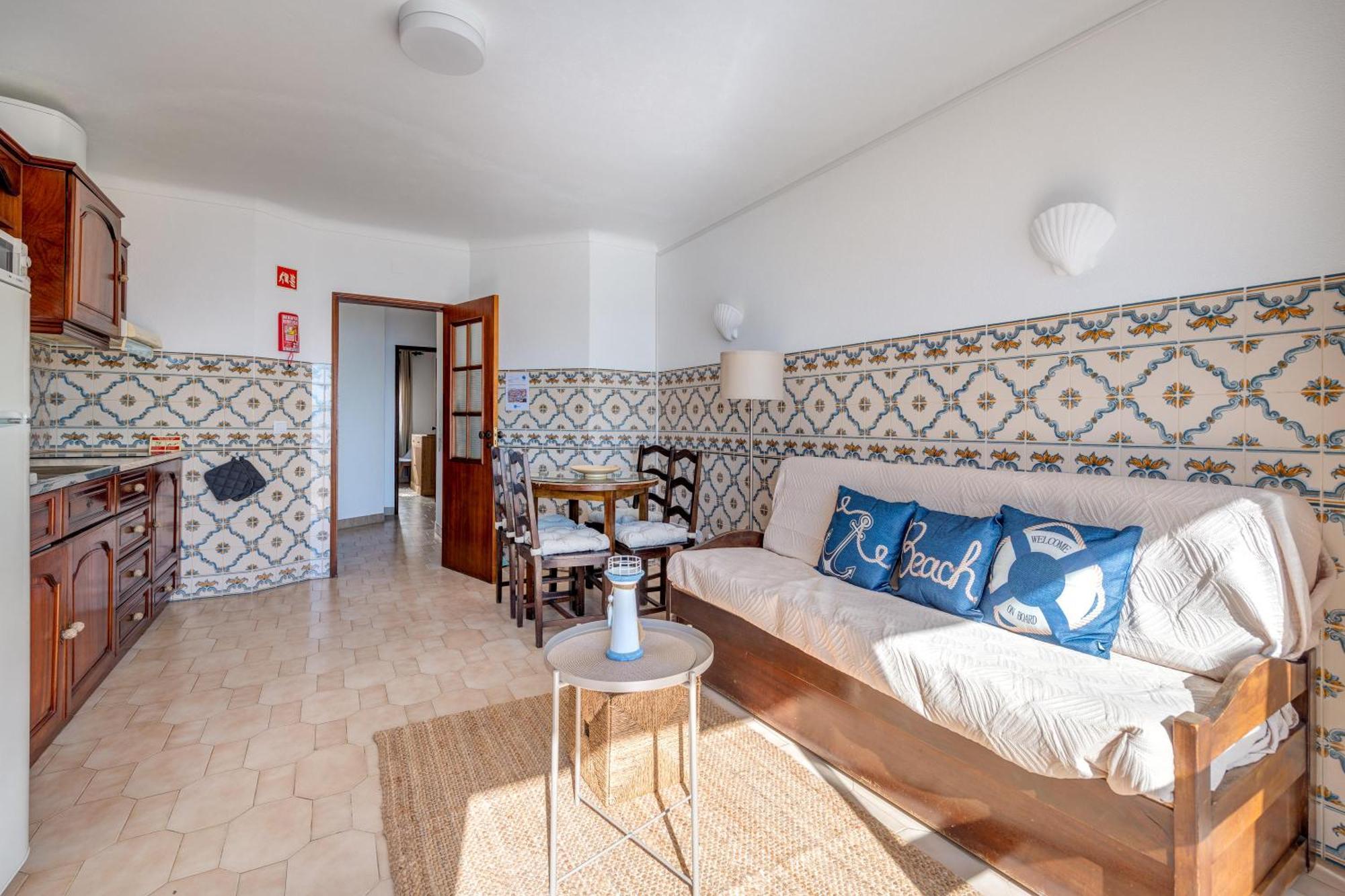 Sunset Azul - Sea View - Free Wifi - By Bedzy * Albufeira