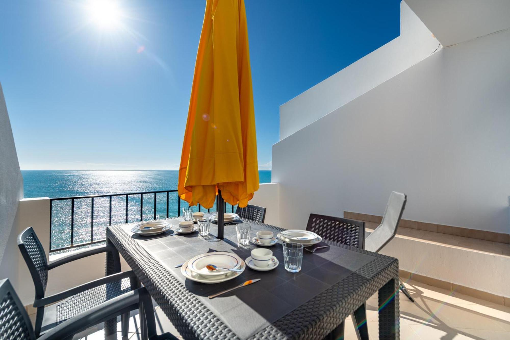 Sunset Azul - Sea View - Free Wifi - By Bedzy Apartment Albufeira