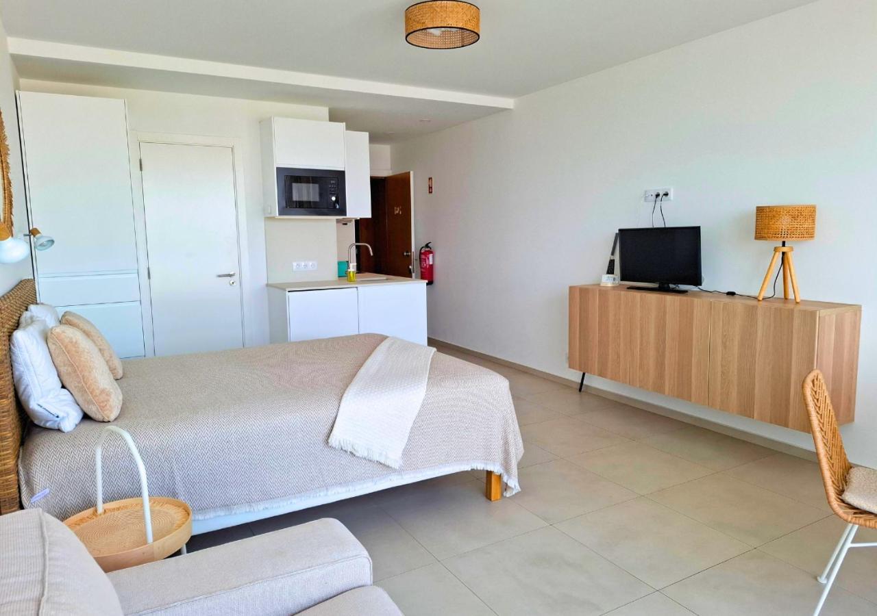 Tarik Sea View Apartment *