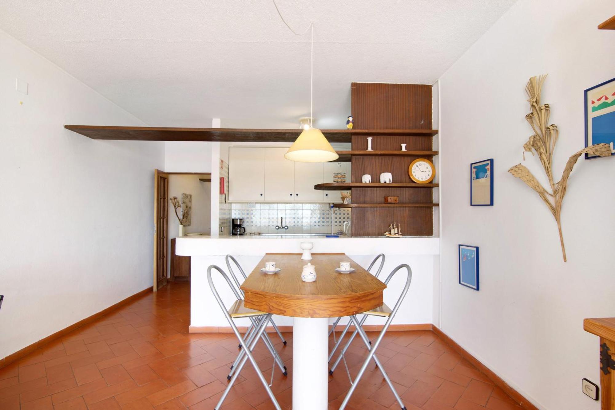 Mar 94 Apartamento