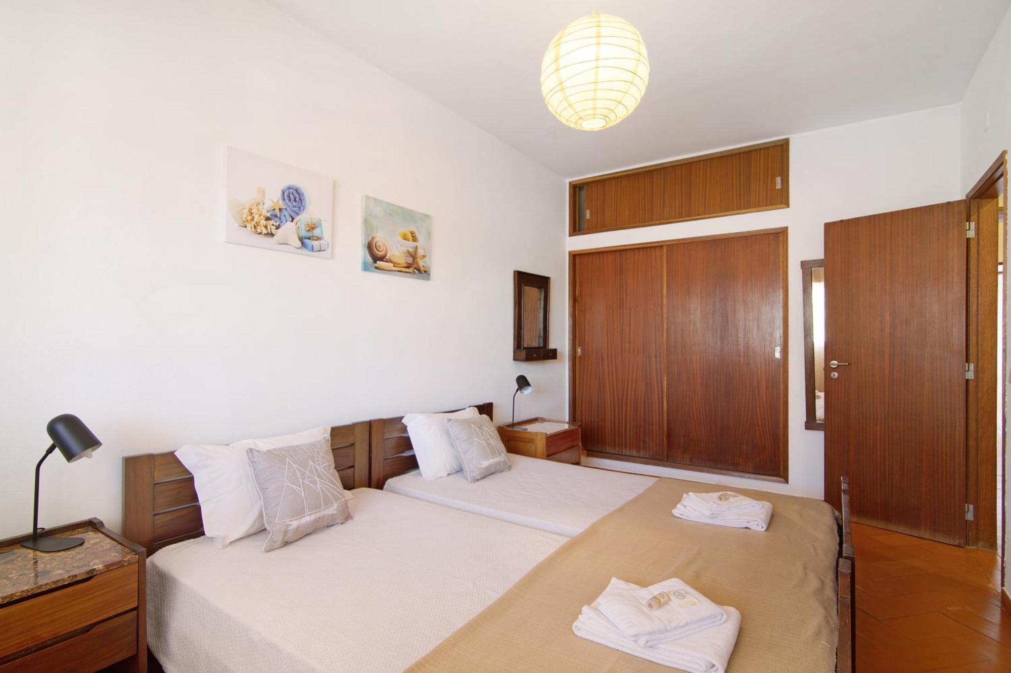 Mar 94 Apartamento