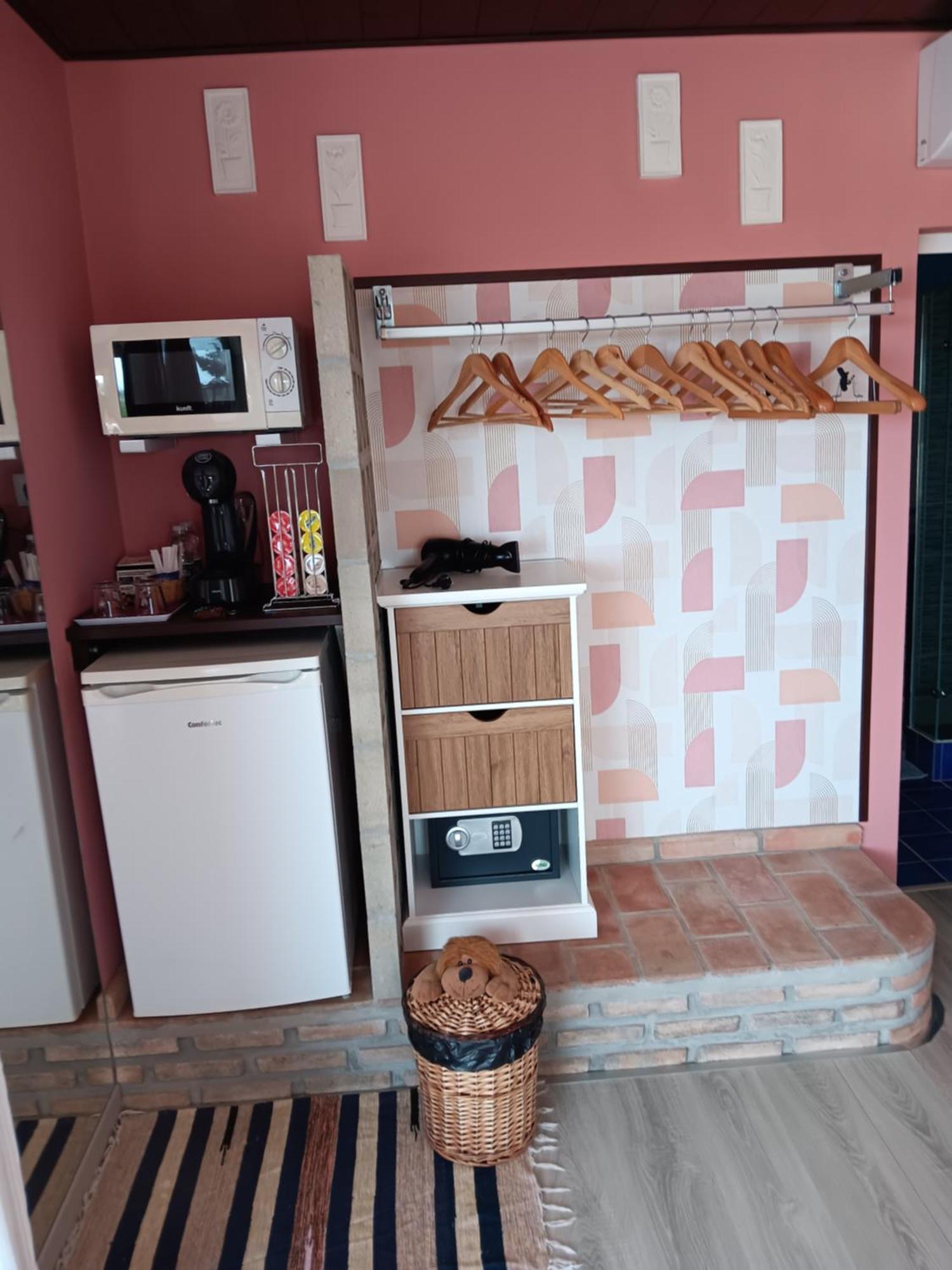 Guest house Local Patudos, Com Terraco Privado
