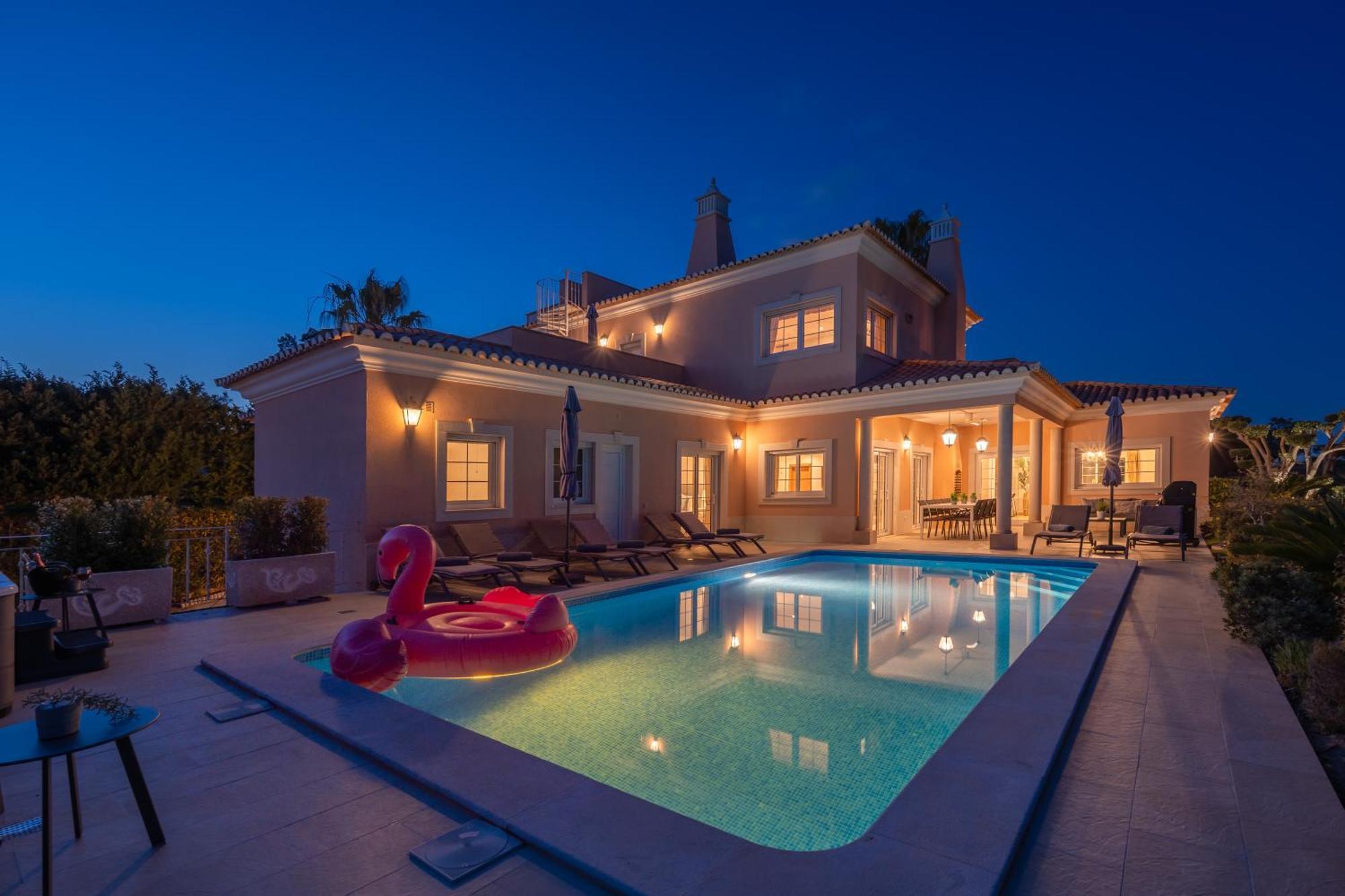 Extraordinary On An Elevated Position In Quinta Do Villa Quinta do Lago