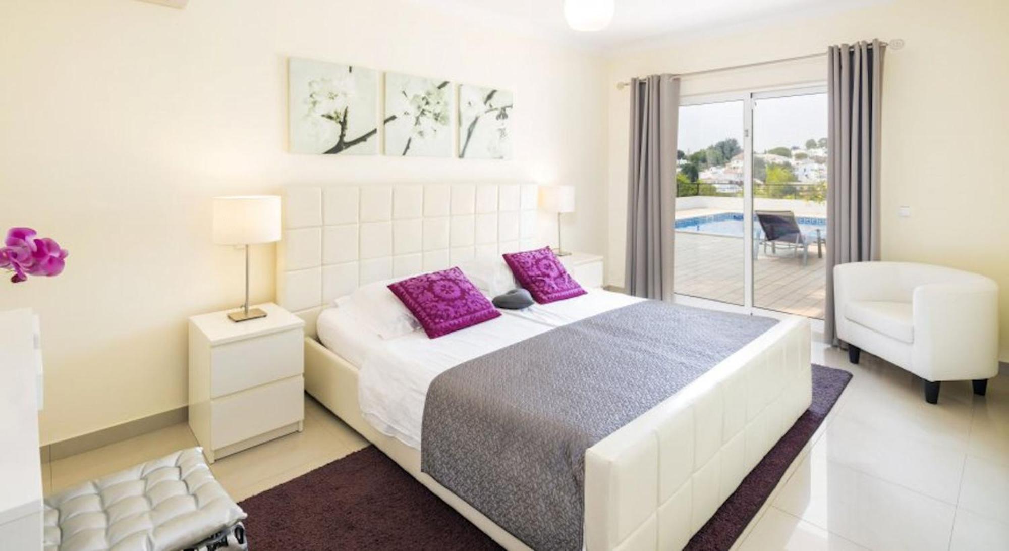 Villa Povo Do Burro, Beautiful And Elegant Villa, Few Minutes Walk To Resort Centre Villa *