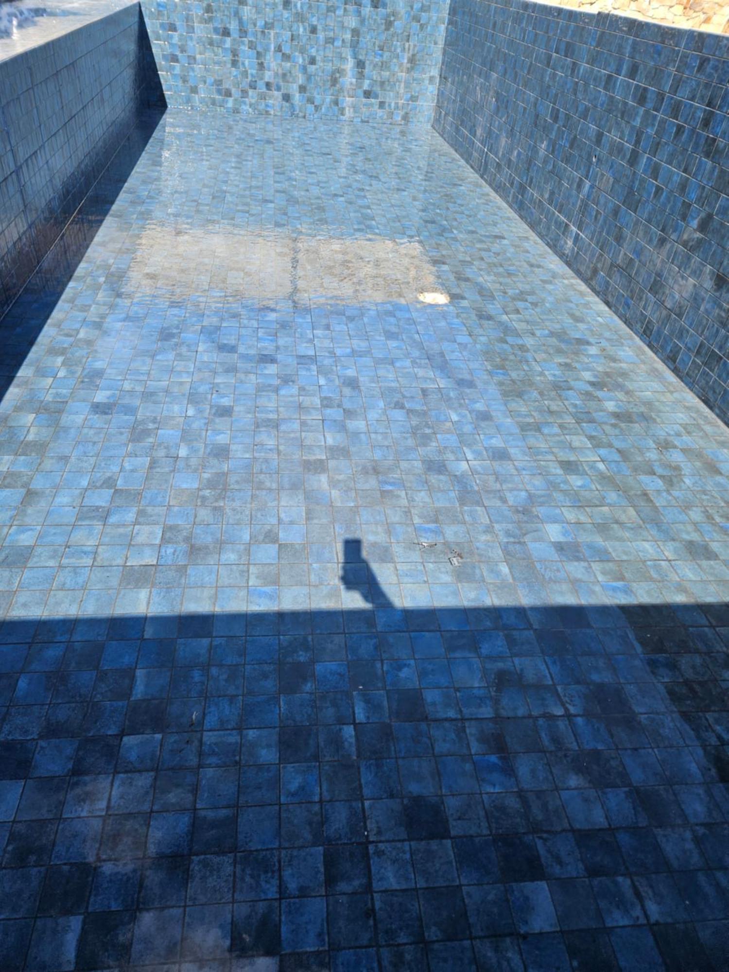 Portugal's Infinity Seabreeze House *