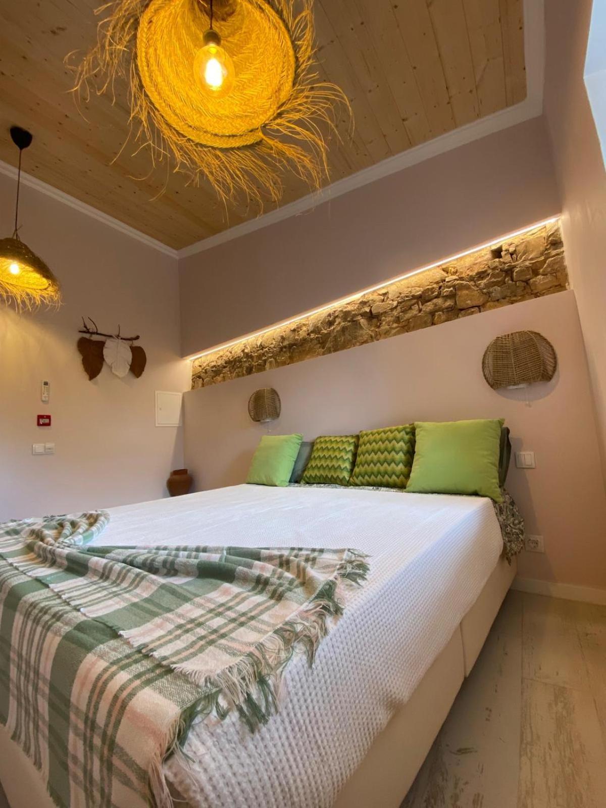 Portugal's Infinity Seabreeze House