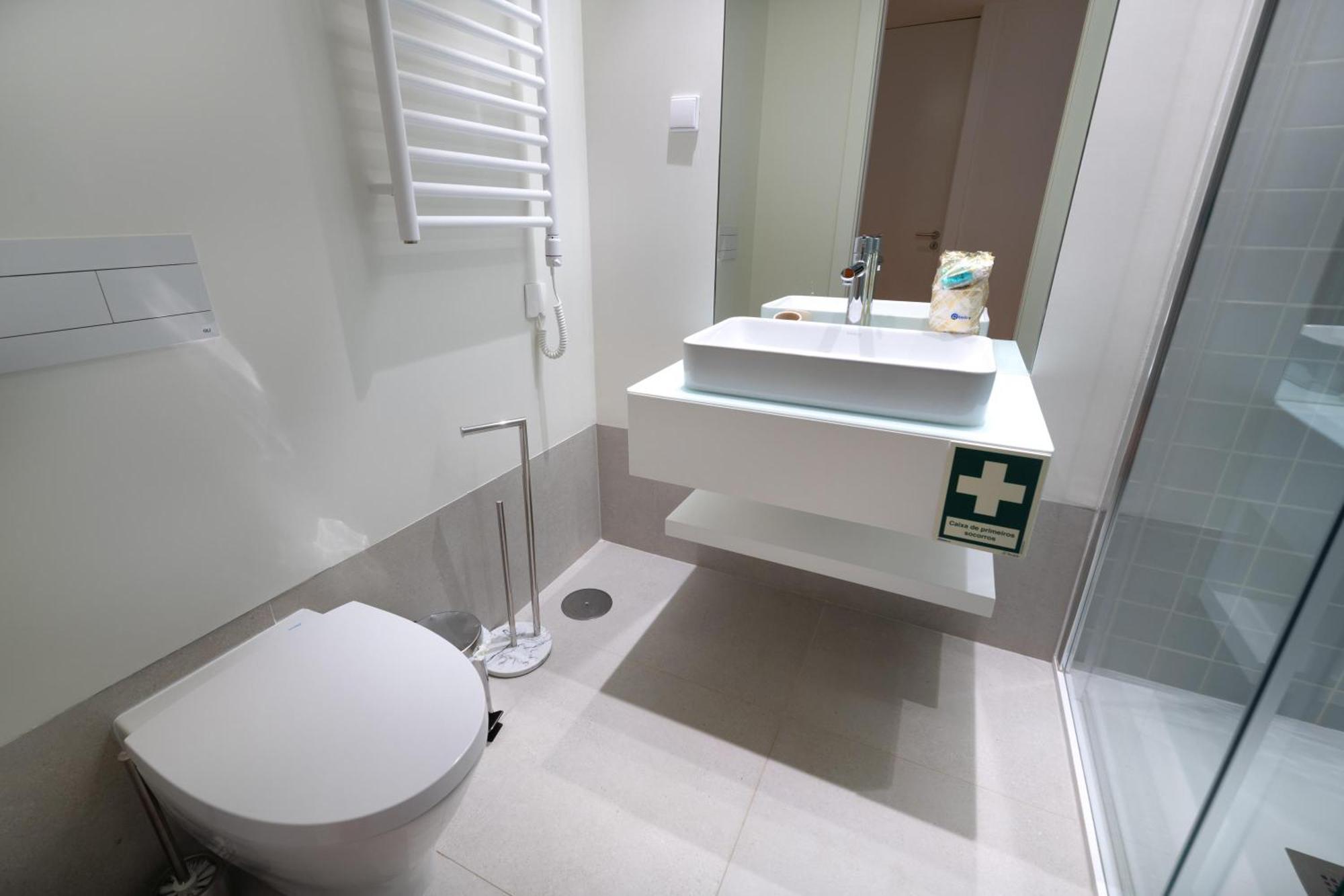 Apartment Cond Bayline Cavala - - Pool - Gym - - By Bedzy Armacao de Pera