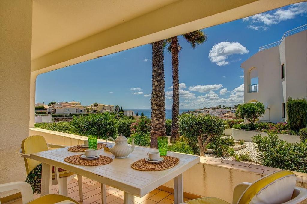 Apartment Monte Dourado *