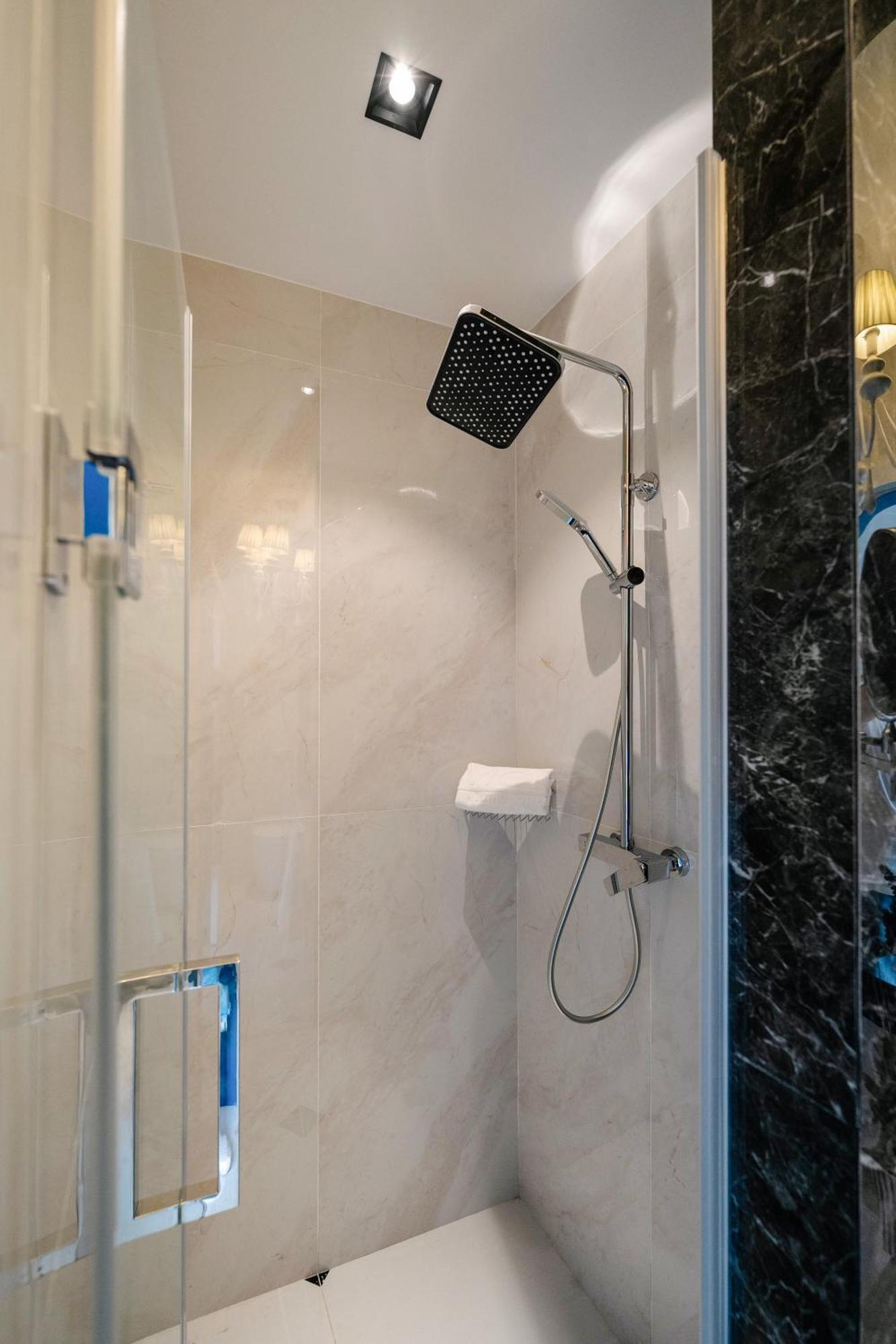 Aparthotel Grand Muthu Oura View Club 5*