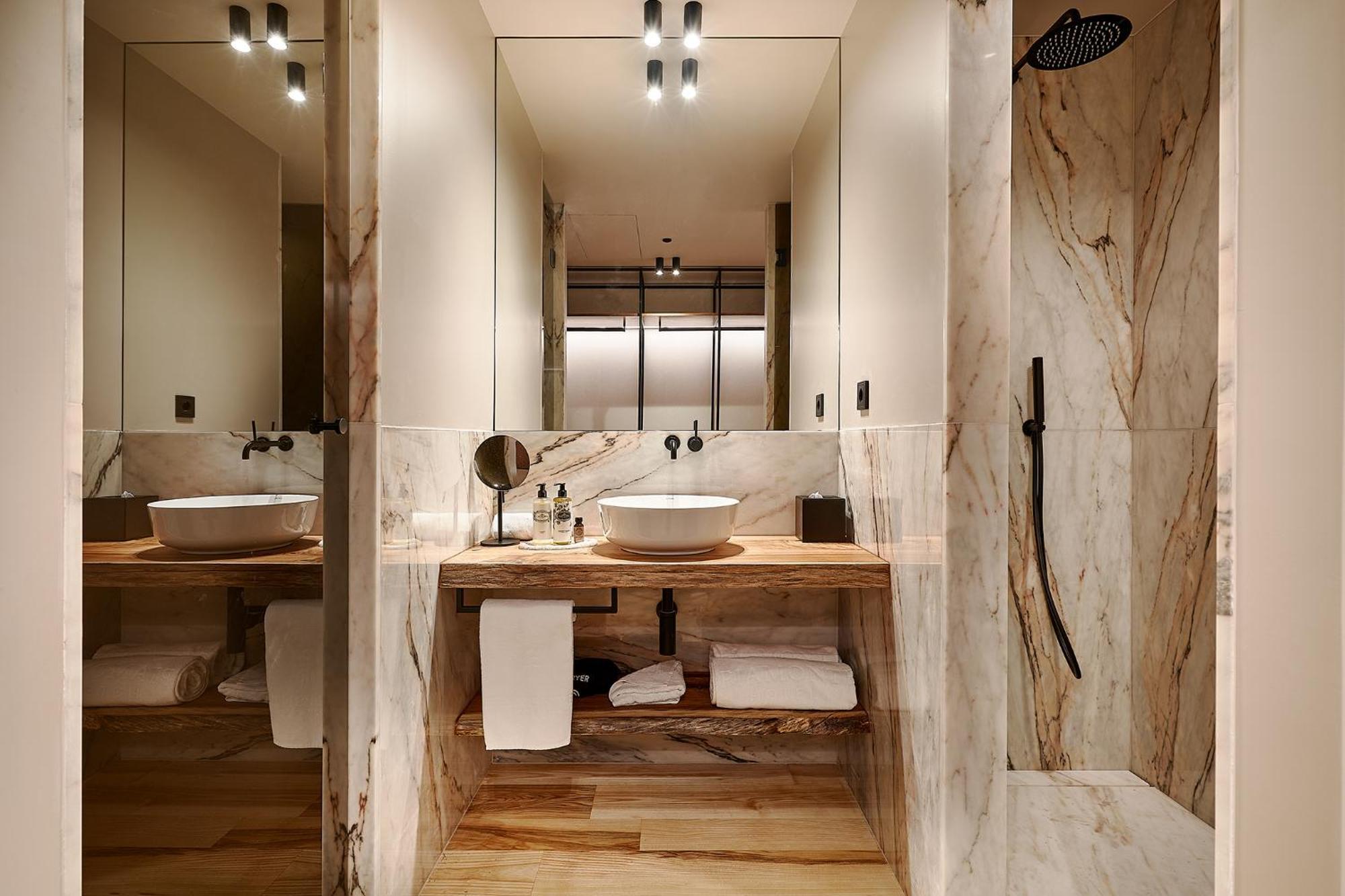 The Log By Piamonte Hotel 4*