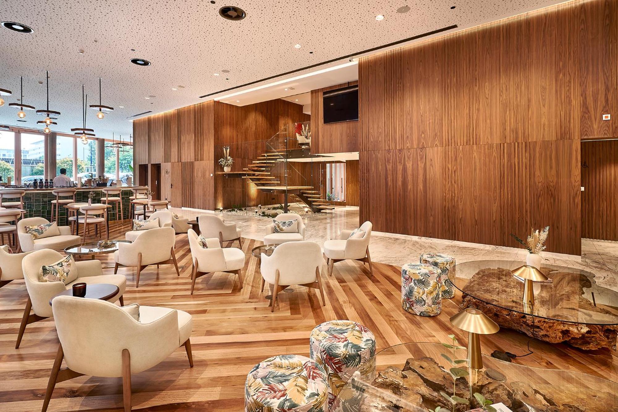 The Log By Piamonte Hotel