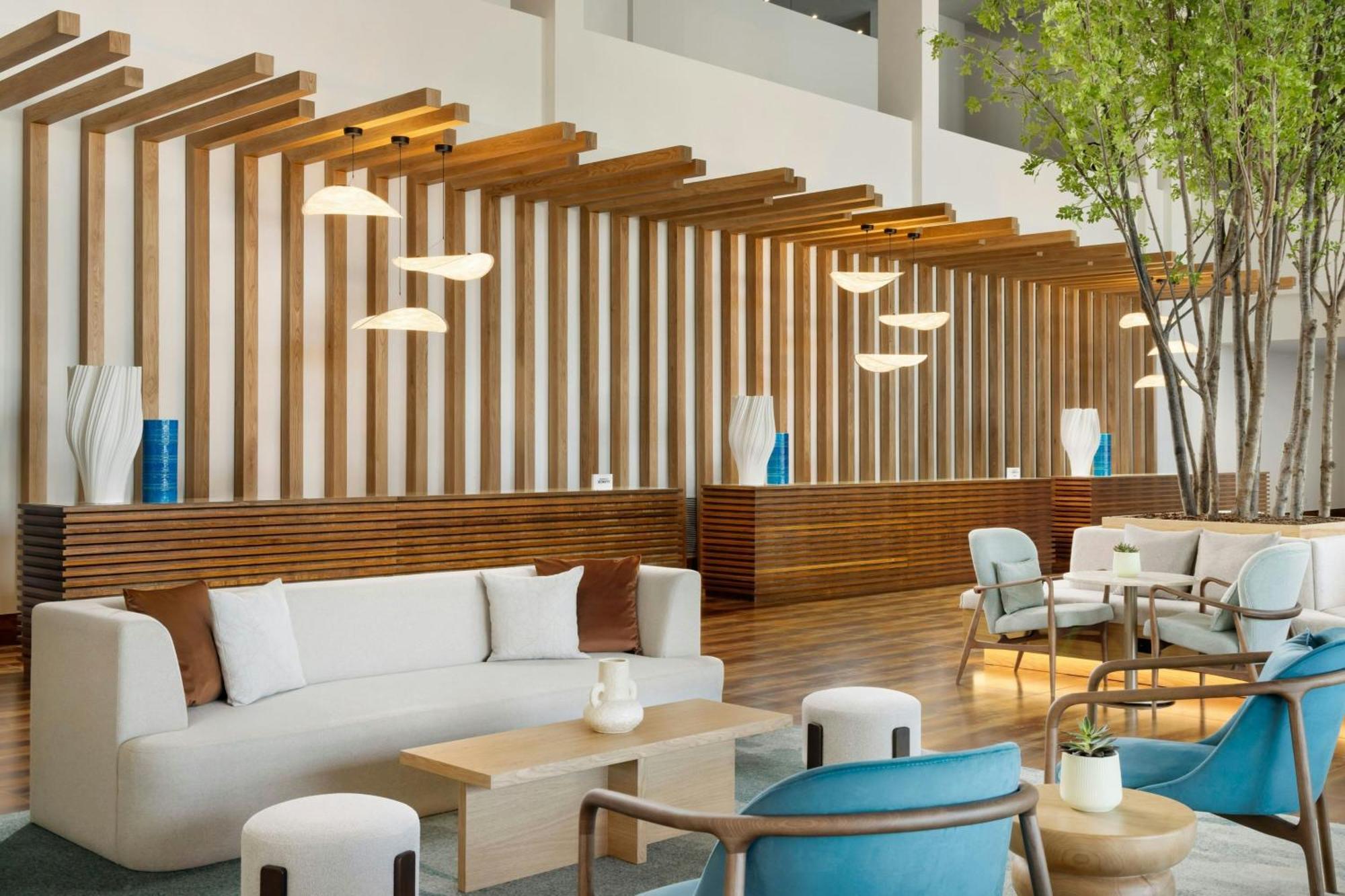 Hotel Algarve Marriott Salgados Golf & Conference Center 5*