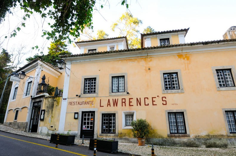 Hotel Lawrences