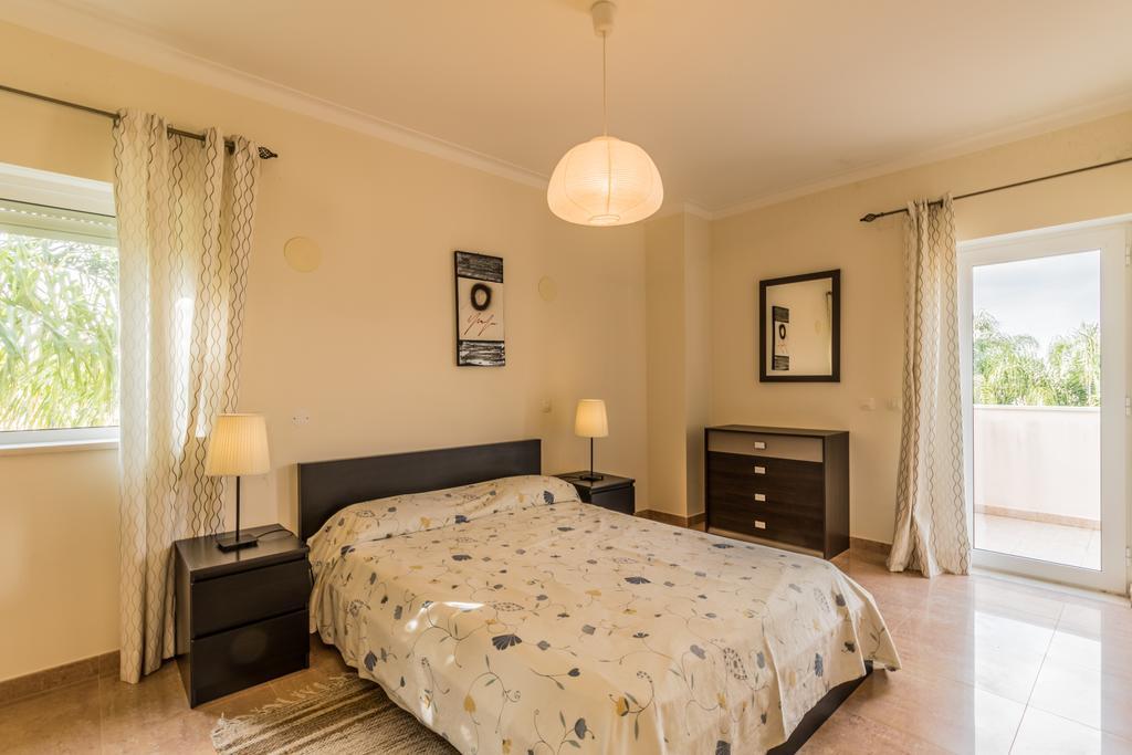 V5 Villa
