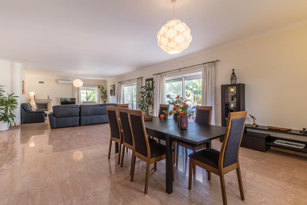 Villa V5 *