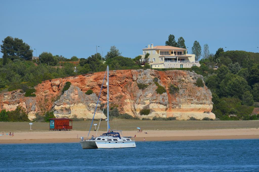 Encosta Da Luxury Bed & Breakfast