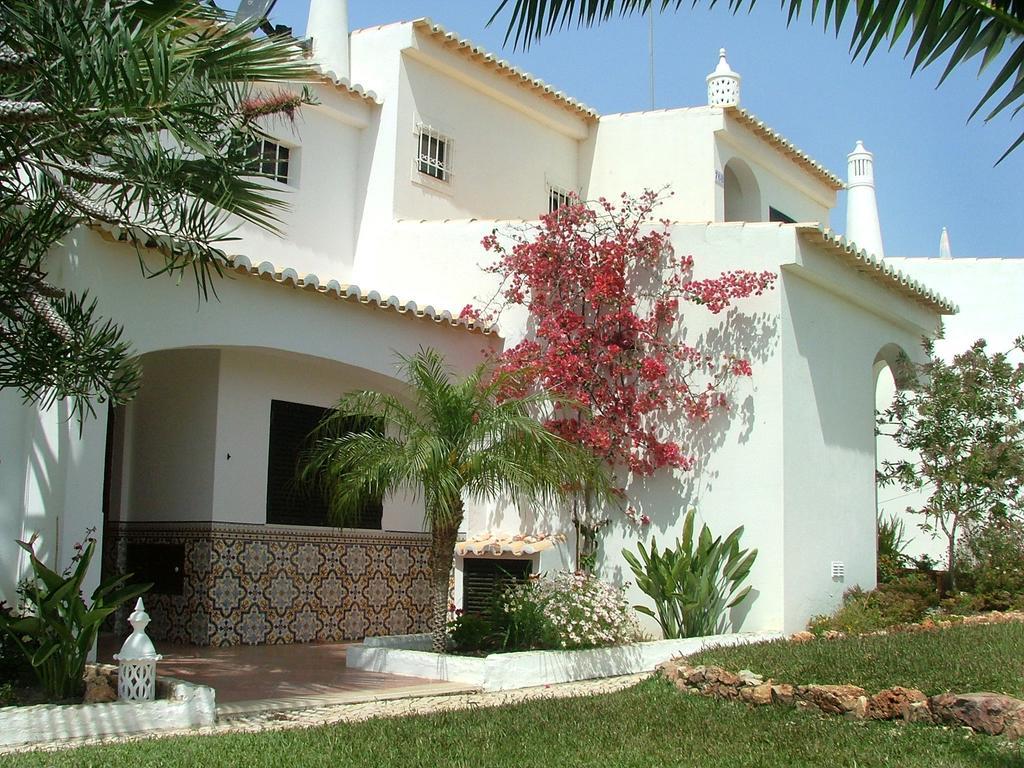 Turiquintas Armacao de Pera