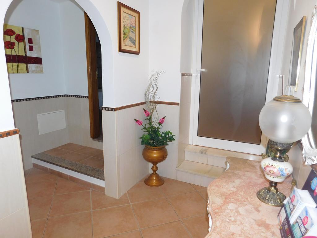 Dinas Guesthouse Guest house 3*